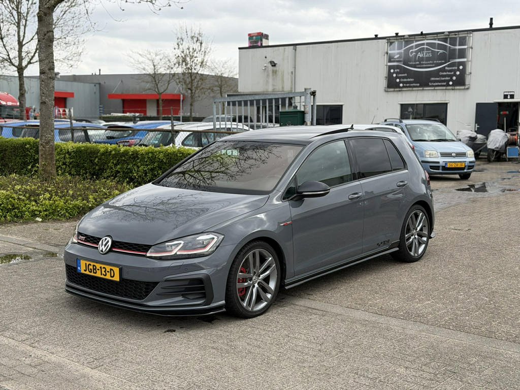 Volkswagen GOLF 7.5 2.0 TSI GTI TCR 290pk 7-DSG 2019 Nardo Grey