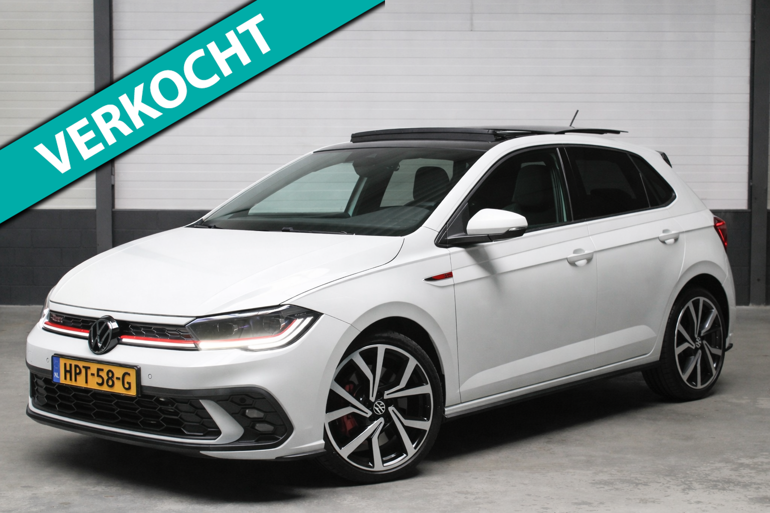 Volkswagen POLO 2.0 TSI GTI l Pano Camera IQ Carplay