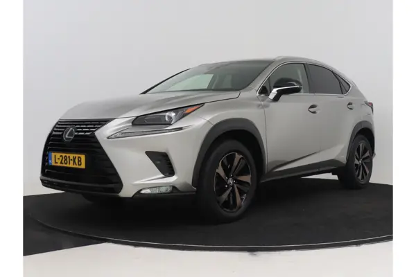 NX 300H Awd Luxury Line