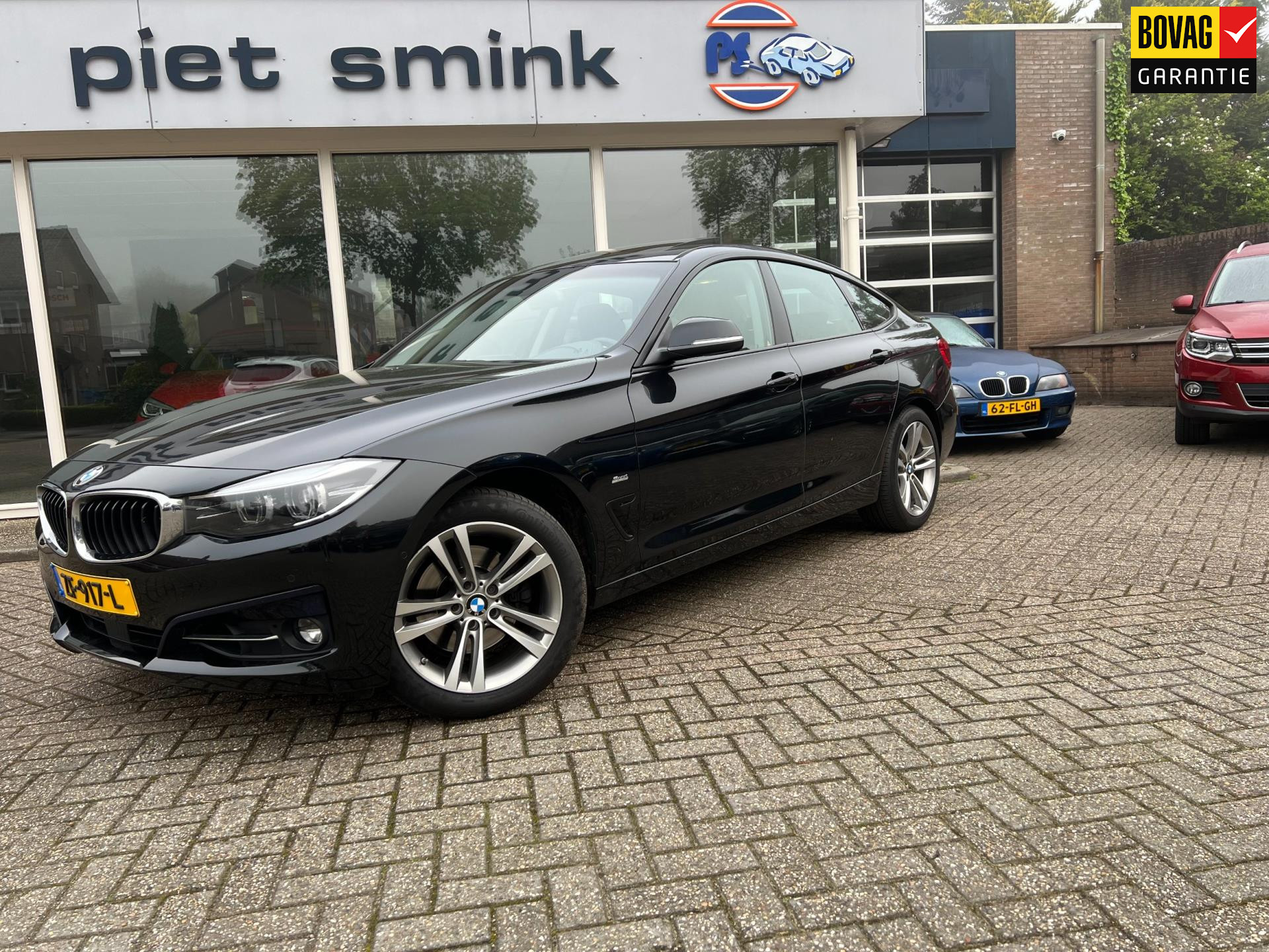 BMW 3 Serie GT 330i High Executive