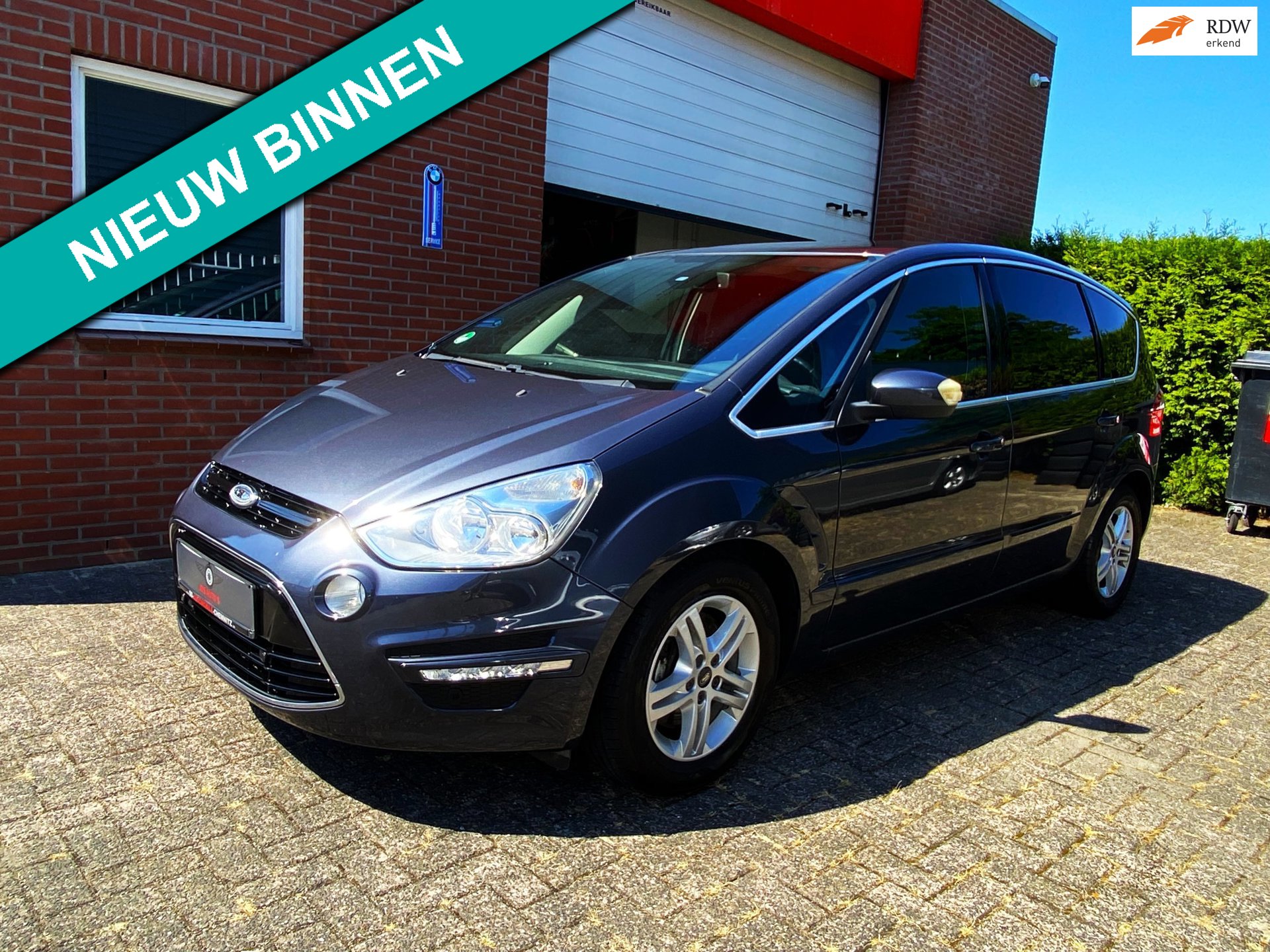 Ford S-Max 2.0 EcoBoost 203pk Automaat/ 7 zits/PANO/Trekhaak/PDC