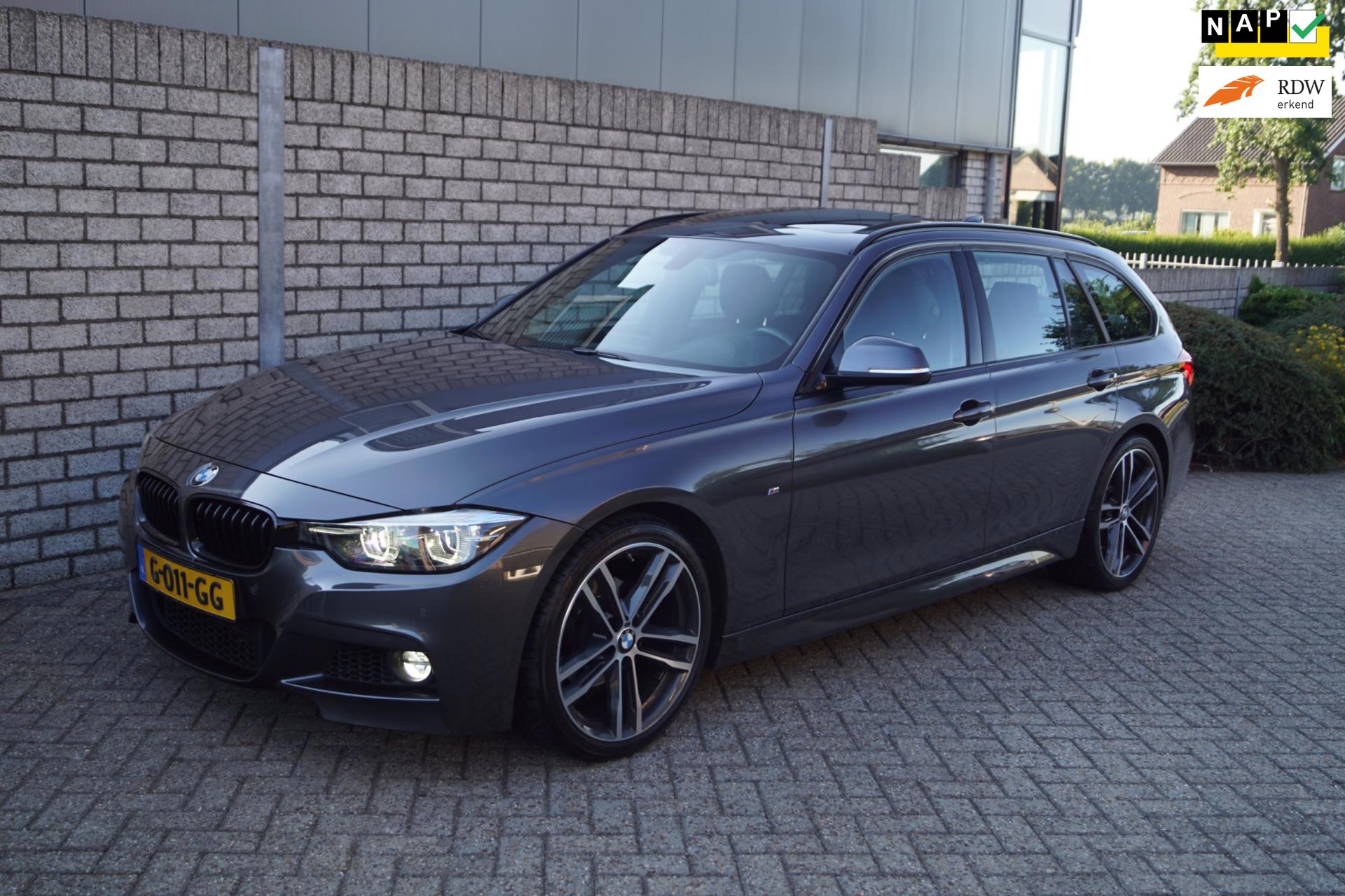 BMW 3-serie Touring 318i M Sport Corporate Lease Autom Leder Panodak Navi Clima 2x PDC LMV NL Auto.
