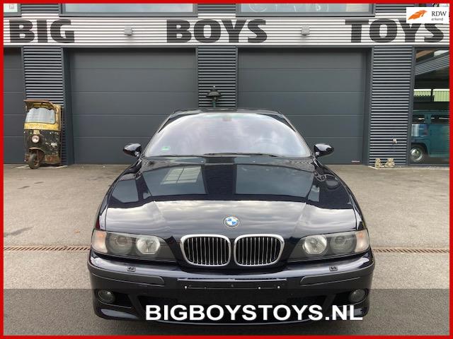 BMW M5 E39