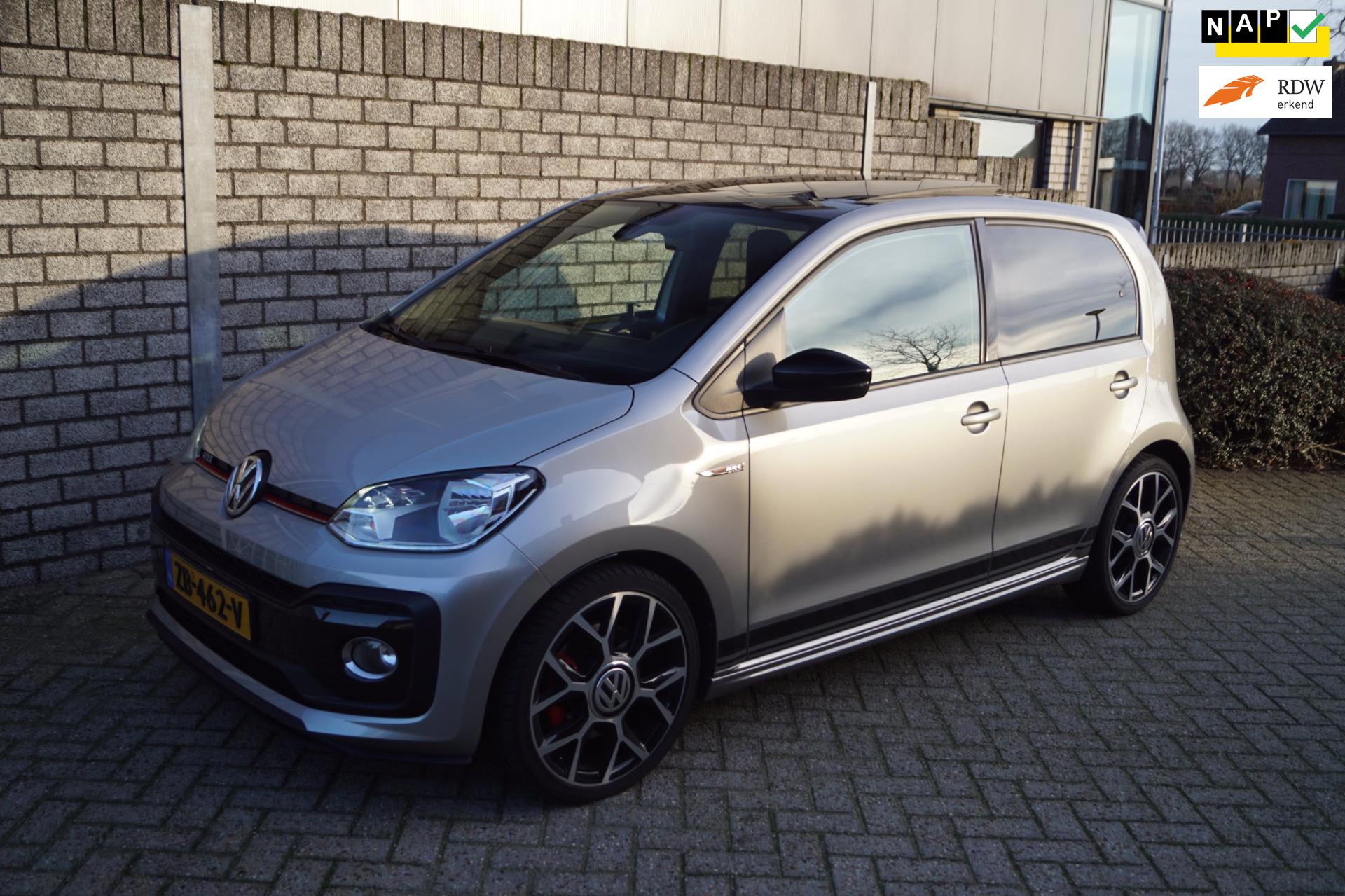 Volkswagen Up! 1.0 TSI GTI 5 Deurs 116PK Panodak Clima Stoeverw Cruise App Conect PDC LMV 17 Inch ENZ NL Auto.