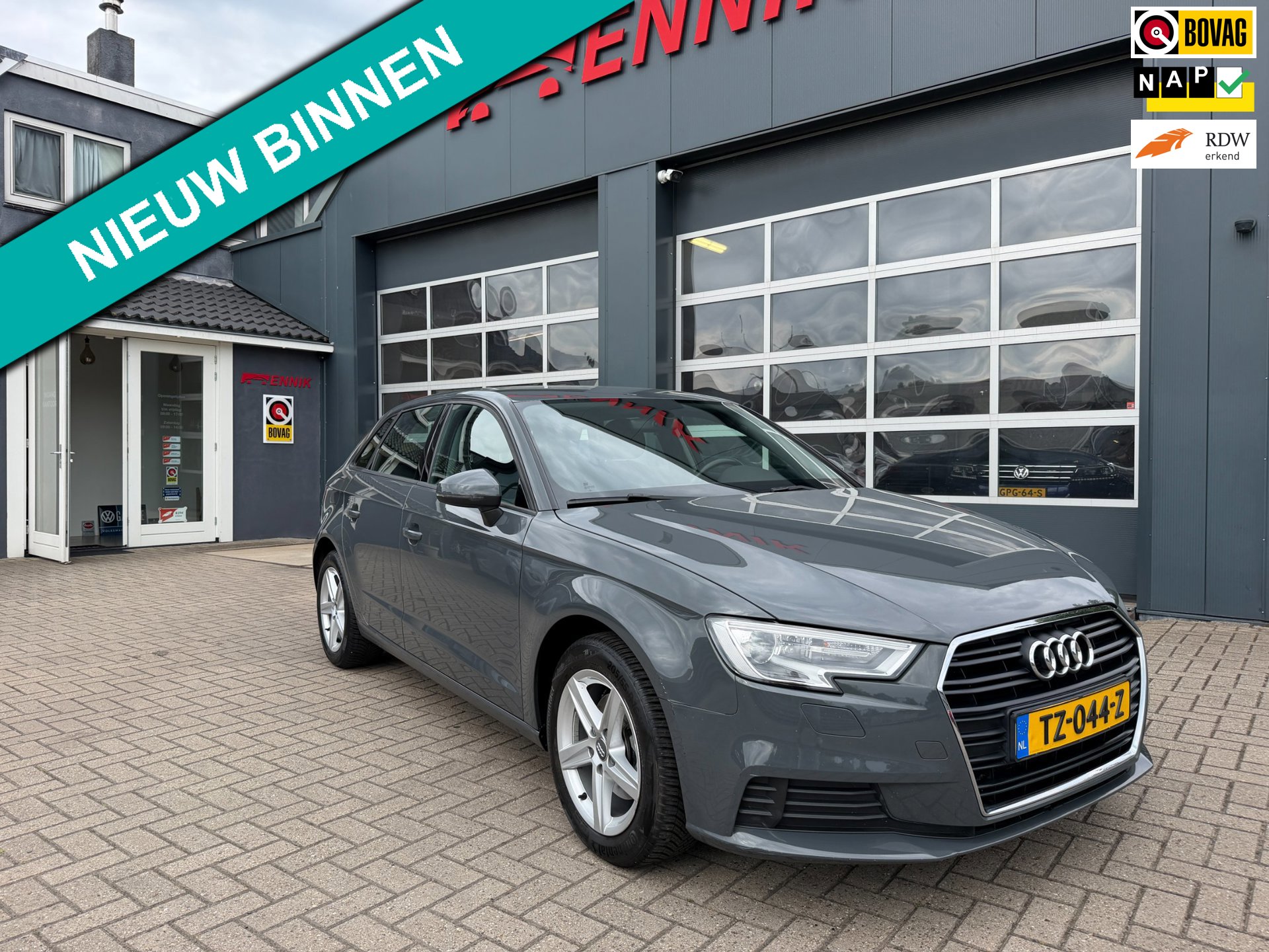 Audi A3 Sportback 30 TFSI Pro Line Sport / Led / Cruise / NL Auto met NAP.