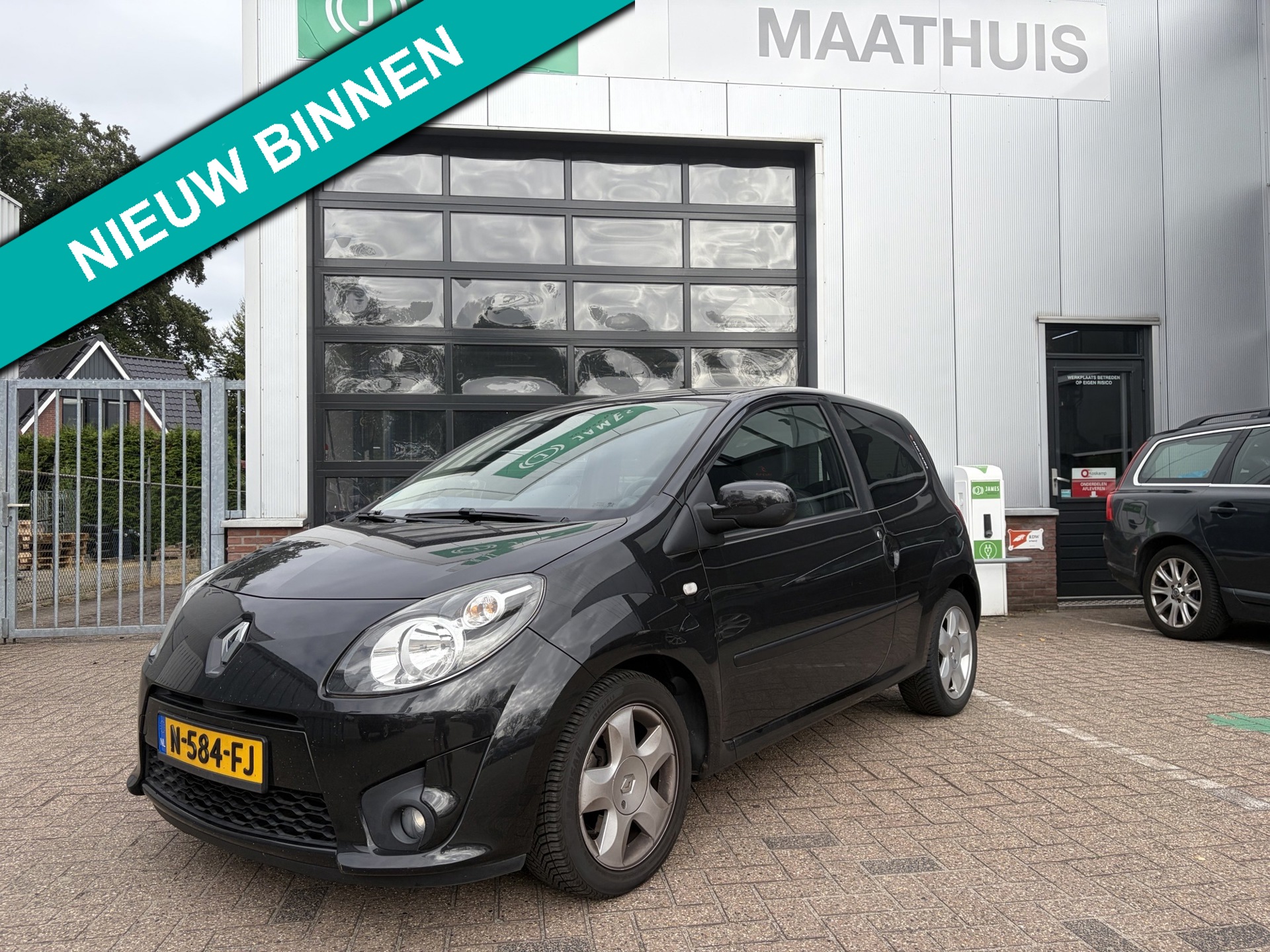 Renault Twingo 1.2-16V rip curl