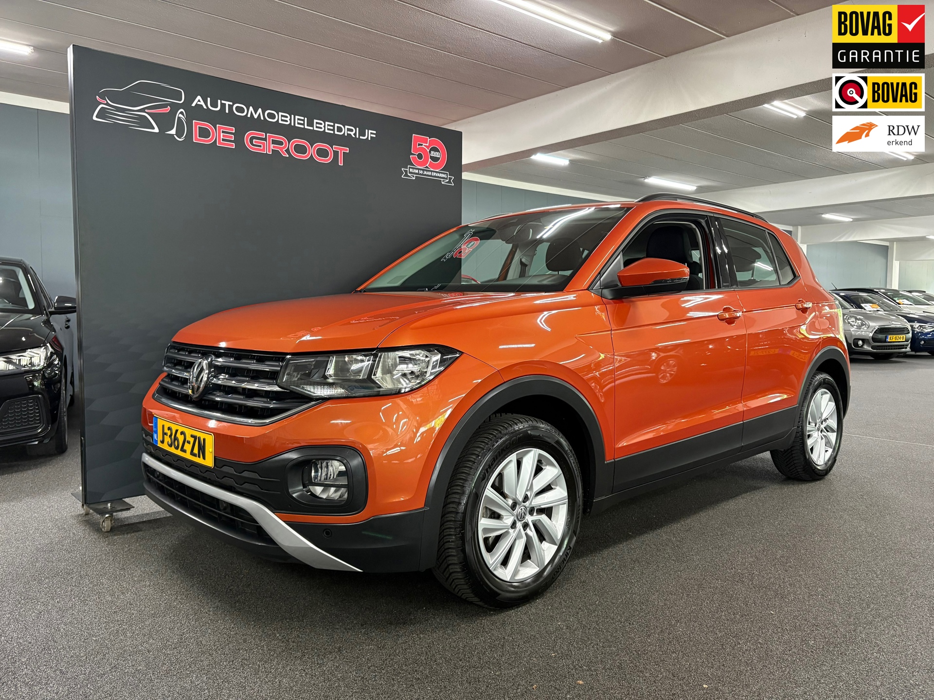 Volkswagen T-Cross 1.0 TSI Life/ NL auto/ Navi/ Sensoren voor en achter/ Trekhaak