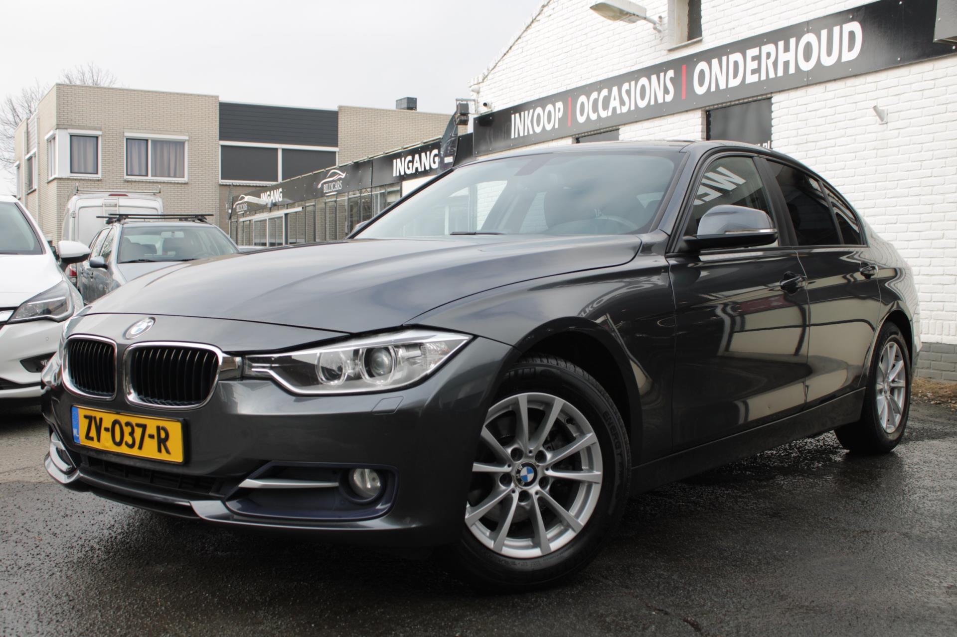 BMW 3-serie 316i High Executive | Airco | Navi |Elec ramen | Stoelverwarming | Parkeersensor |