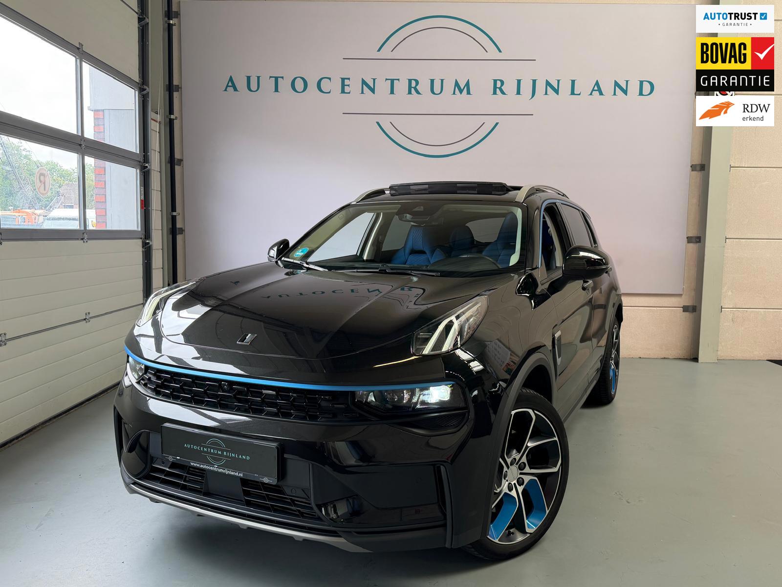 Lynk & Co 01 PHEV 261 PK Zwarte Hemel, 1 Jaar Bovag Garantie Pano, Navi, Camera