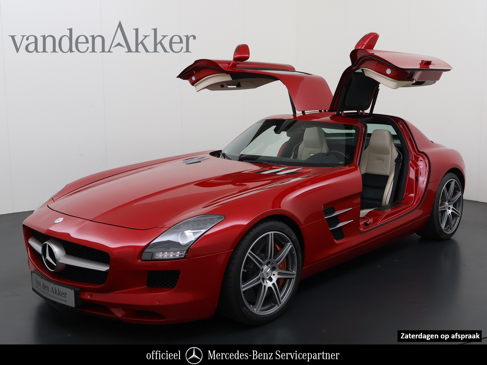 SLS 6.3 AMG Coupé 572pk · Keramische remmen · B&O Surround Sound · Memory · Camera