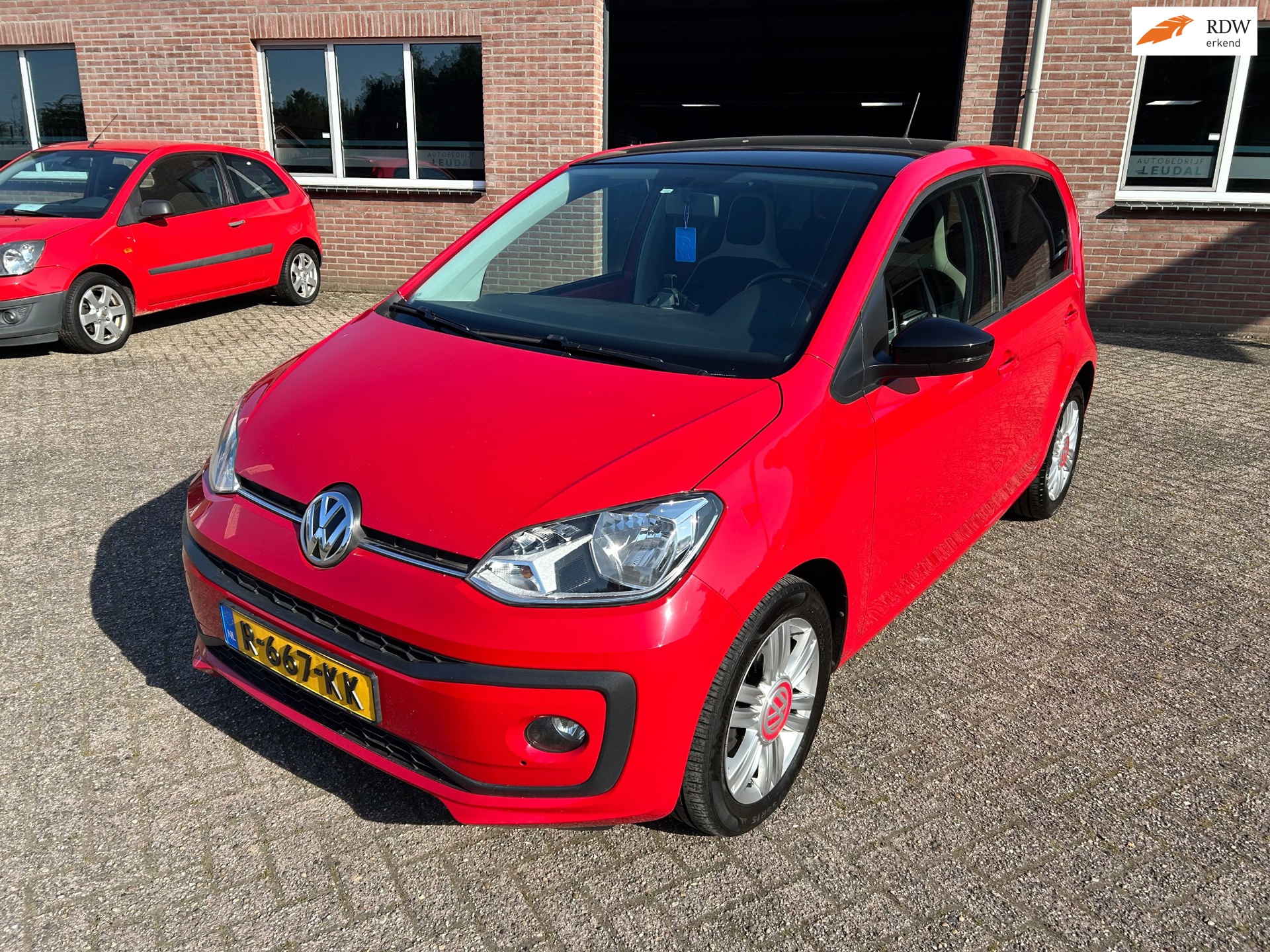 Volkswagen Up! 1.0 BMT high up! // 179.000 km //Nieuwe APK
