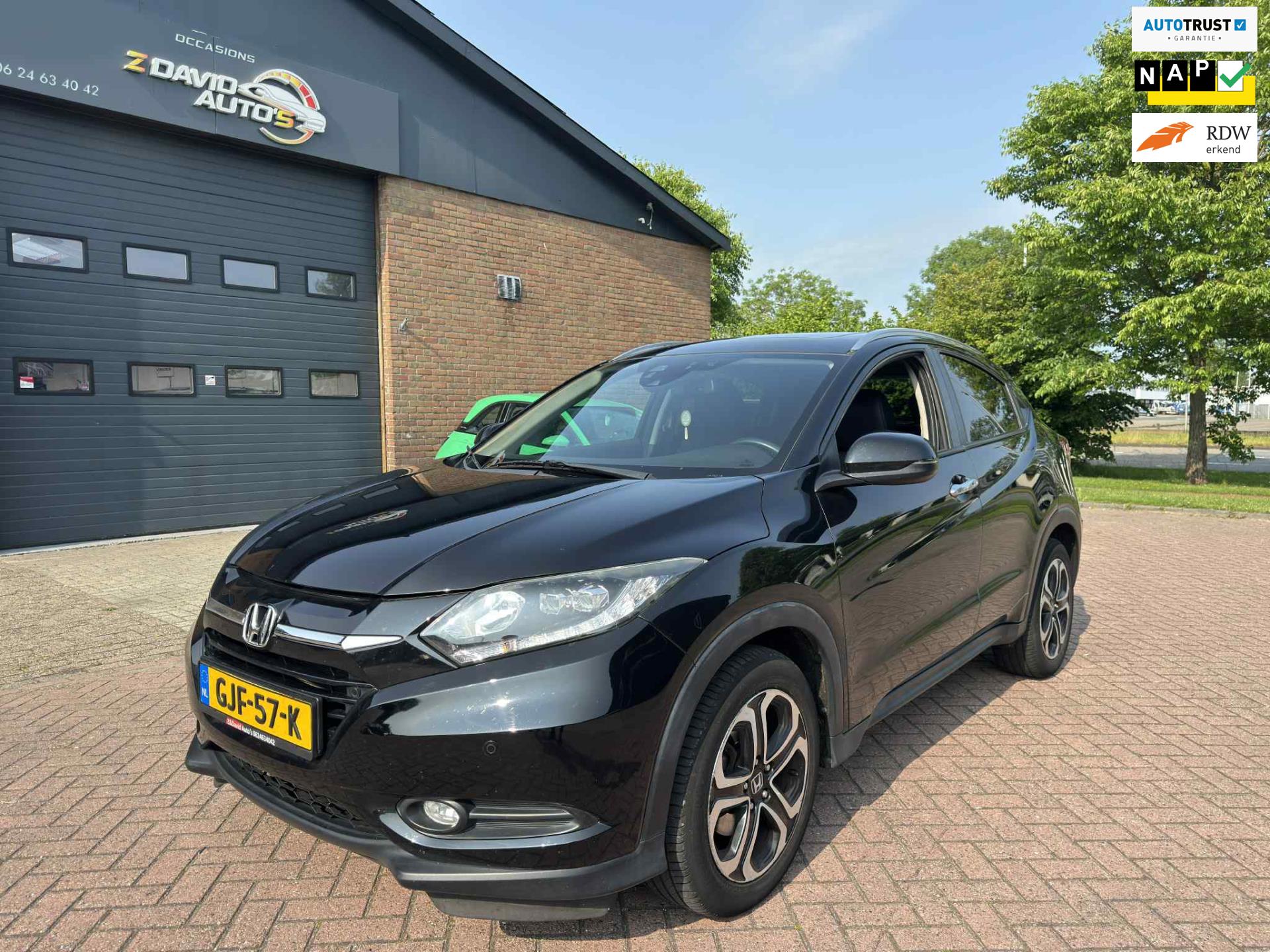 Honda HR-V 1.5 i-VTEC Executive Automaat Panorama Camera Stoelverwar