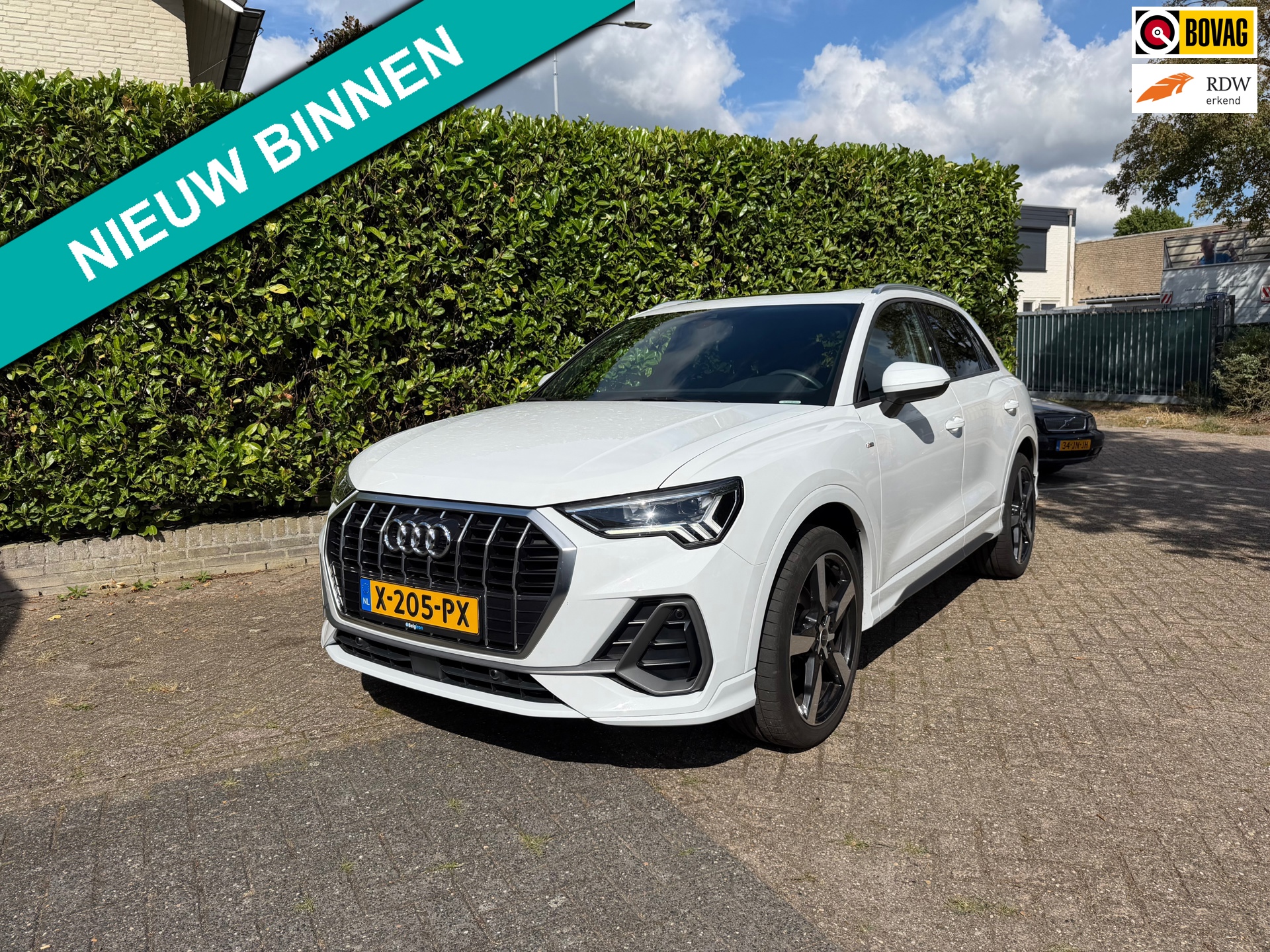 Audi Q3 35 TDI S edition