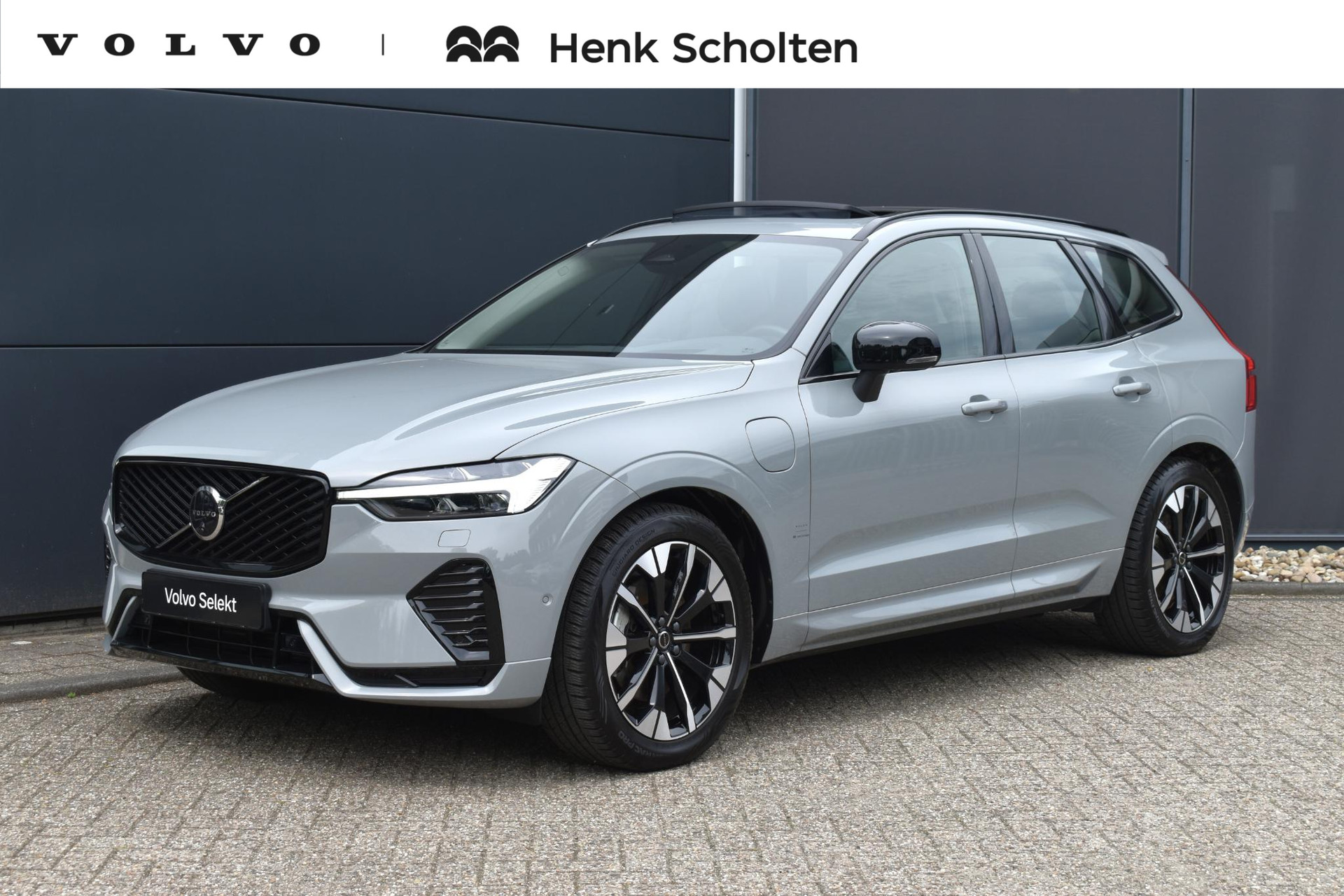 Volvo XC60 T6 Plug-in hybrid AWD Ultra Dark