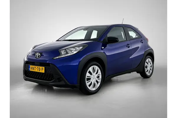 1.0 VVT-i MT Play