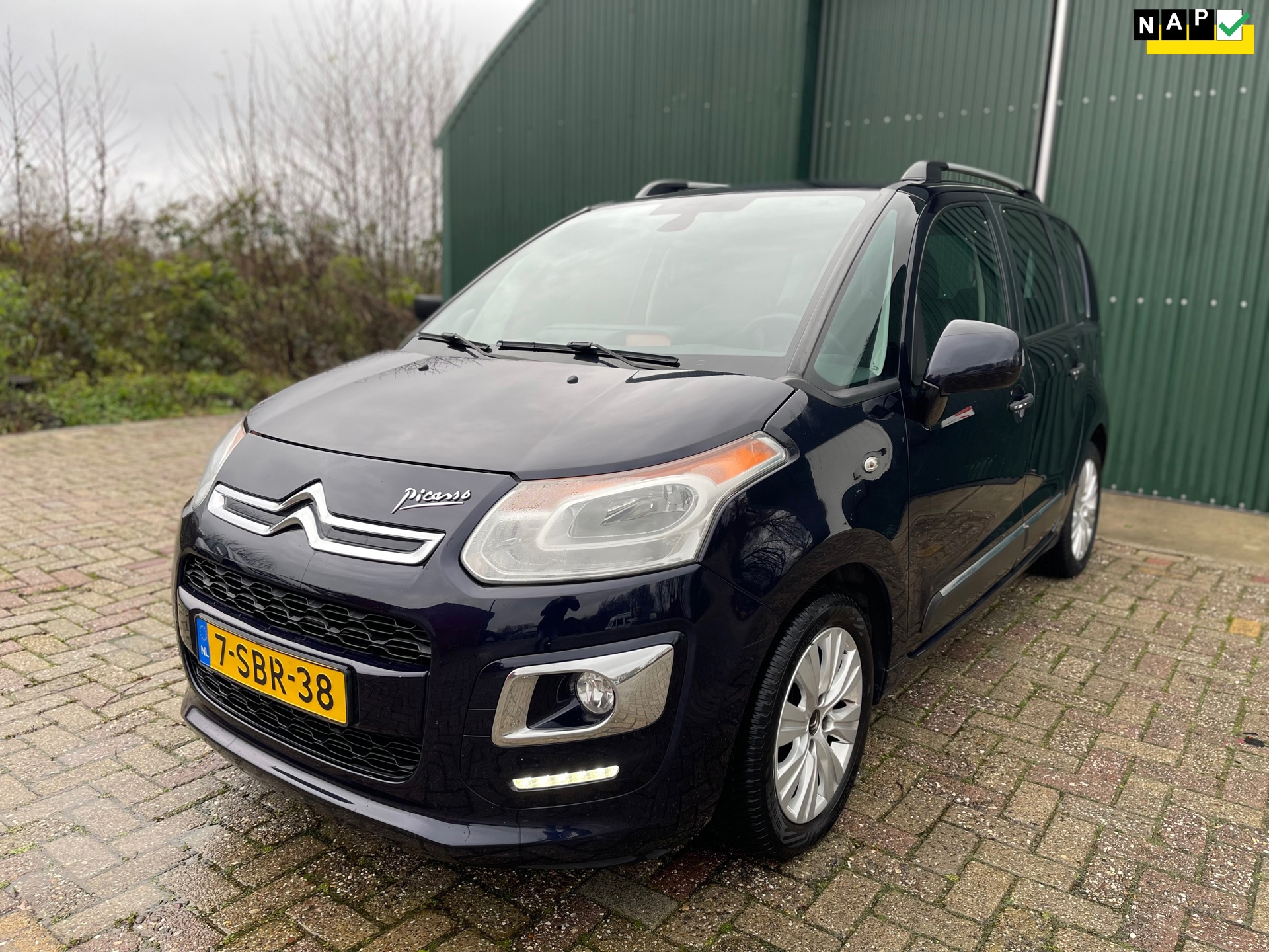 Citroën C3 Picasso 1.6 VTi Exclusive/ Camera/ Navi/ P. sensor/Cruise Control/ APK