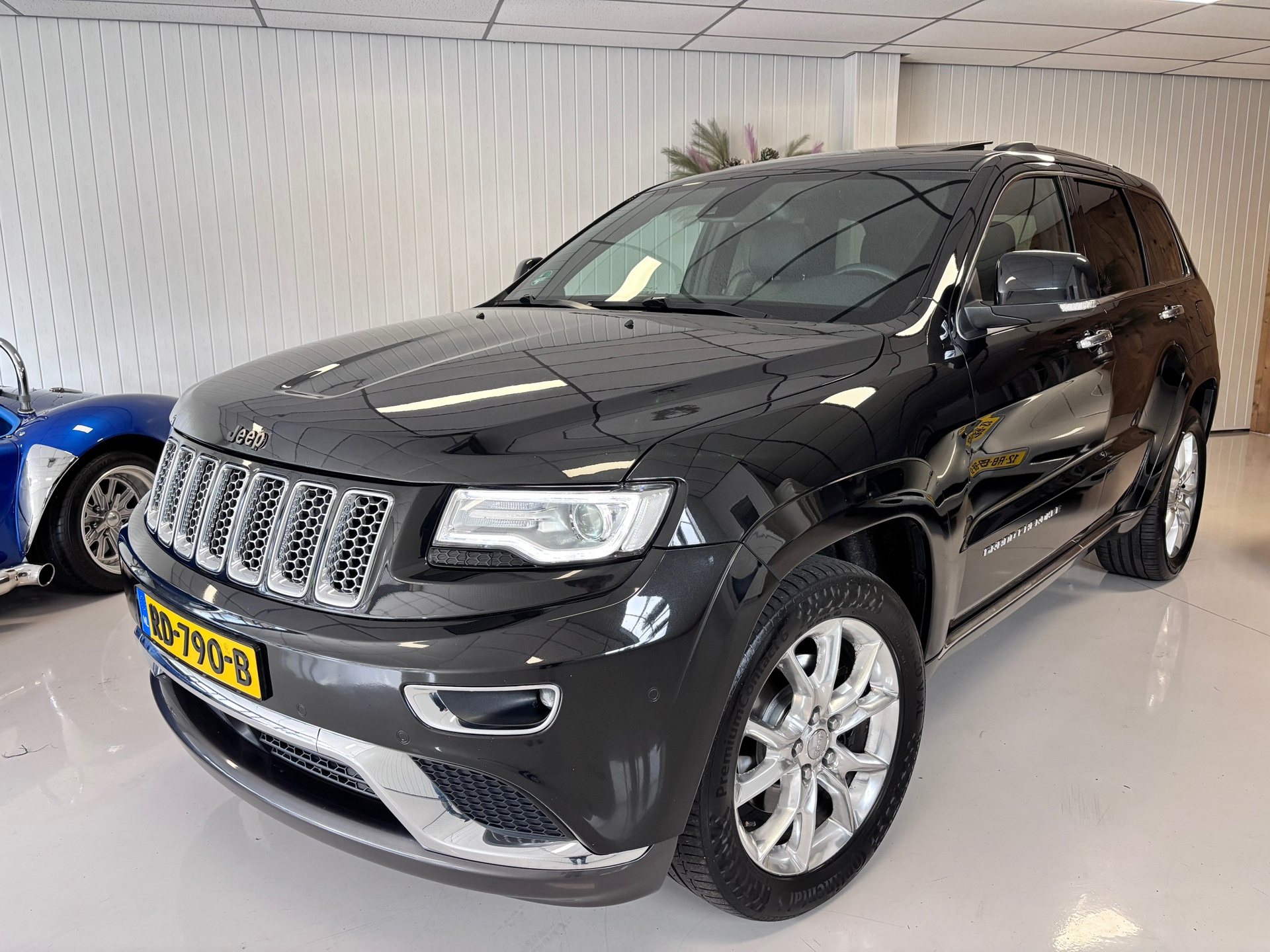 Jeep Grand Cherokee 3.0 CRD Overland Summit, nw model, trekhaak, automaat, etc....