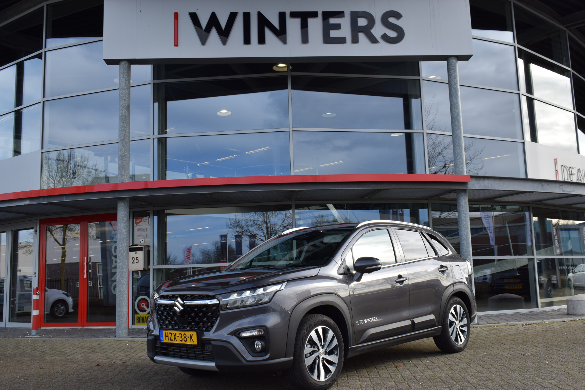Suzuki S-Cross 1.4 Boosterjet Style Hybrid