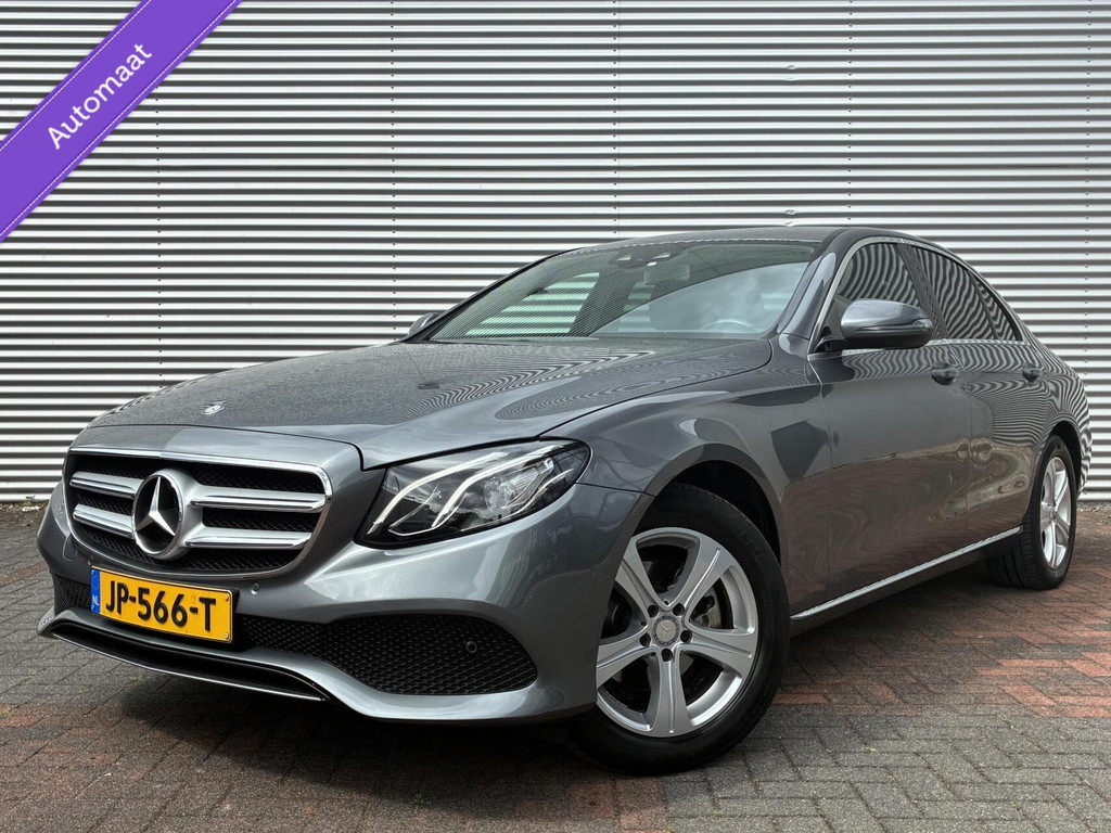 Mercedes-Benz E-Klasse E200 Widescreen Head-up Cruise Led Nl Auto 2016 Nieuw Model Vol Opties Trekhaak Sfeerverlichting Comfortstoel(en) Camera Carplay