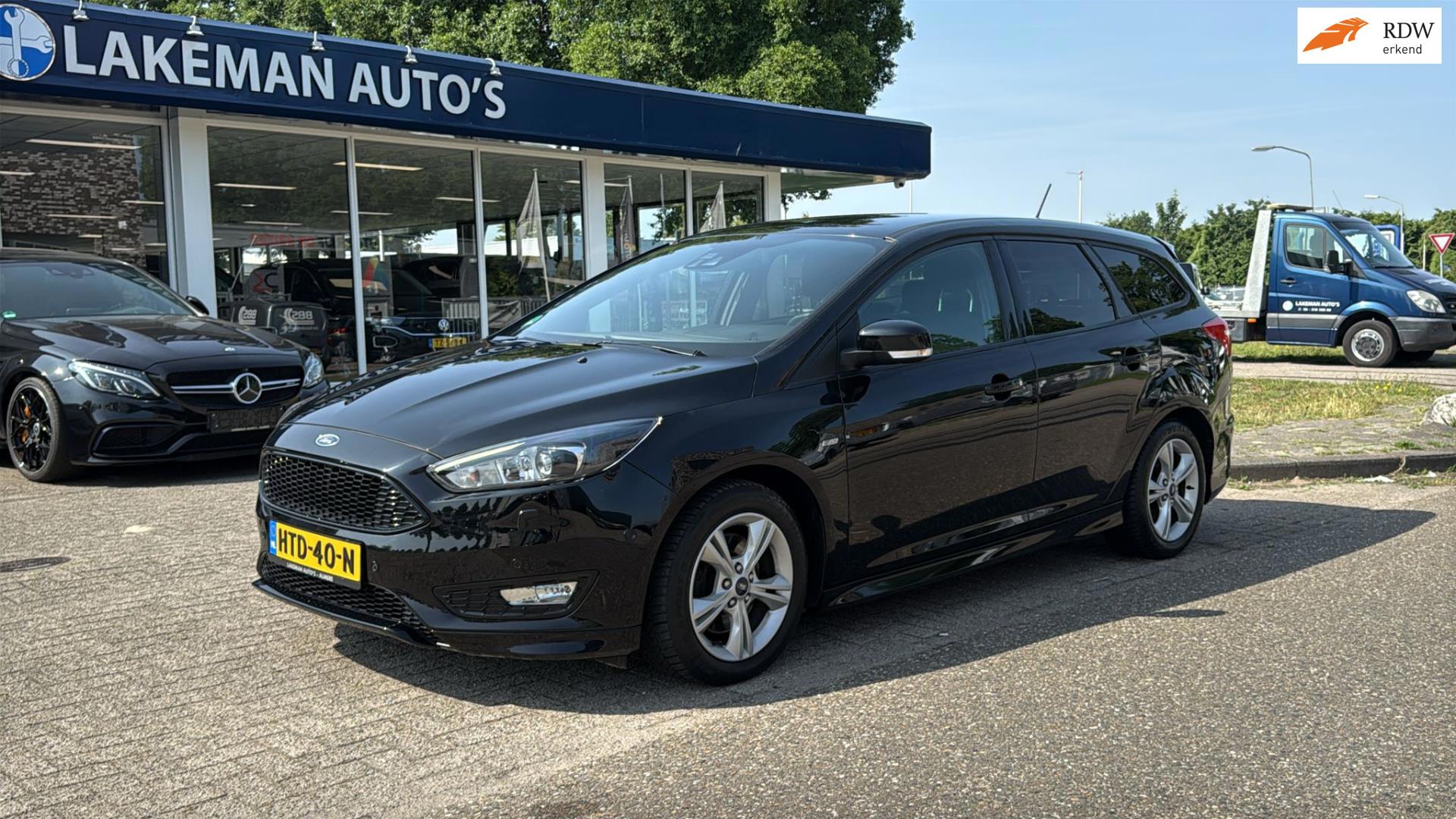 Ford Focus Wagon 1.5 ST Line Blackline Huurkoop Inruil APK Garantie