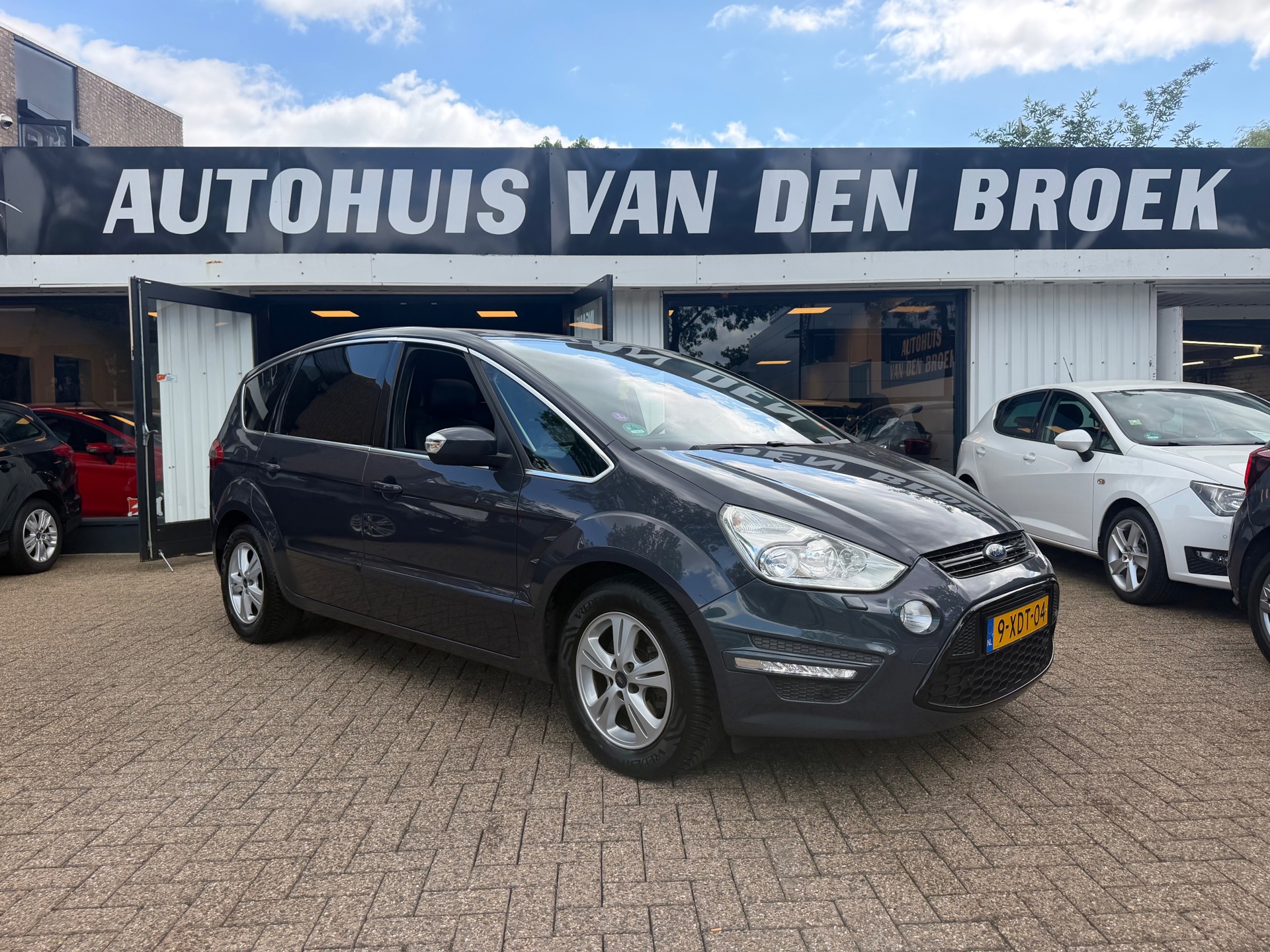 Ford S-Max 1.6 EcoBoost Titanium|Pano|Navi|Clima|Cruise|Trekhaak|Pdc|Lmv|Elek Pakket|Nw Apk