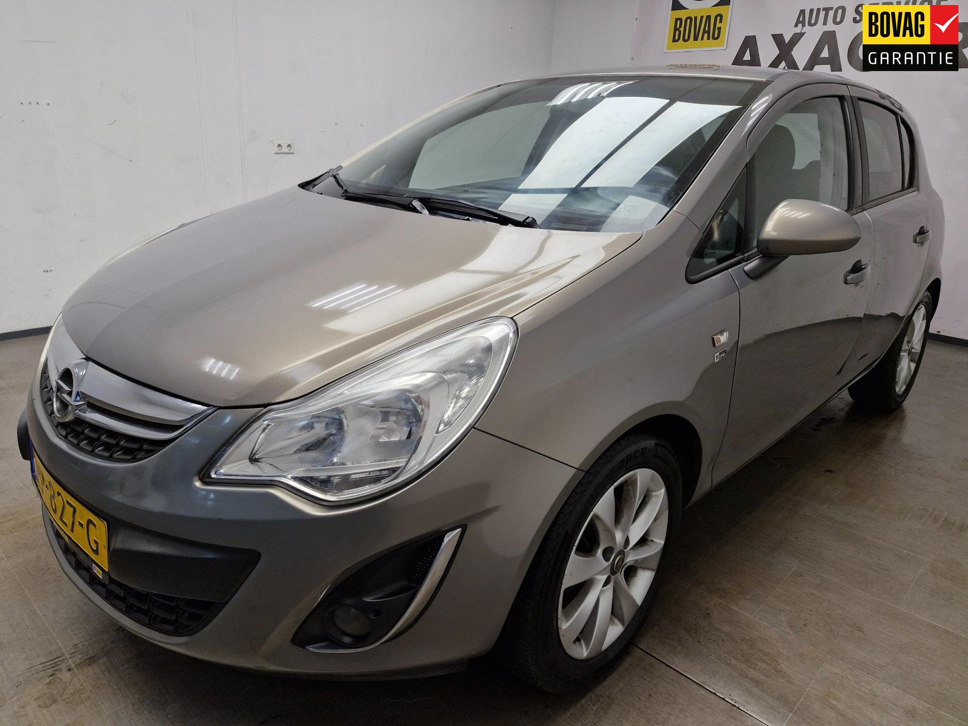 Opel Corsa 1.4-16V GARANTIE ! AIRCO ! AFLEVEREN MET NIEUWE APK !