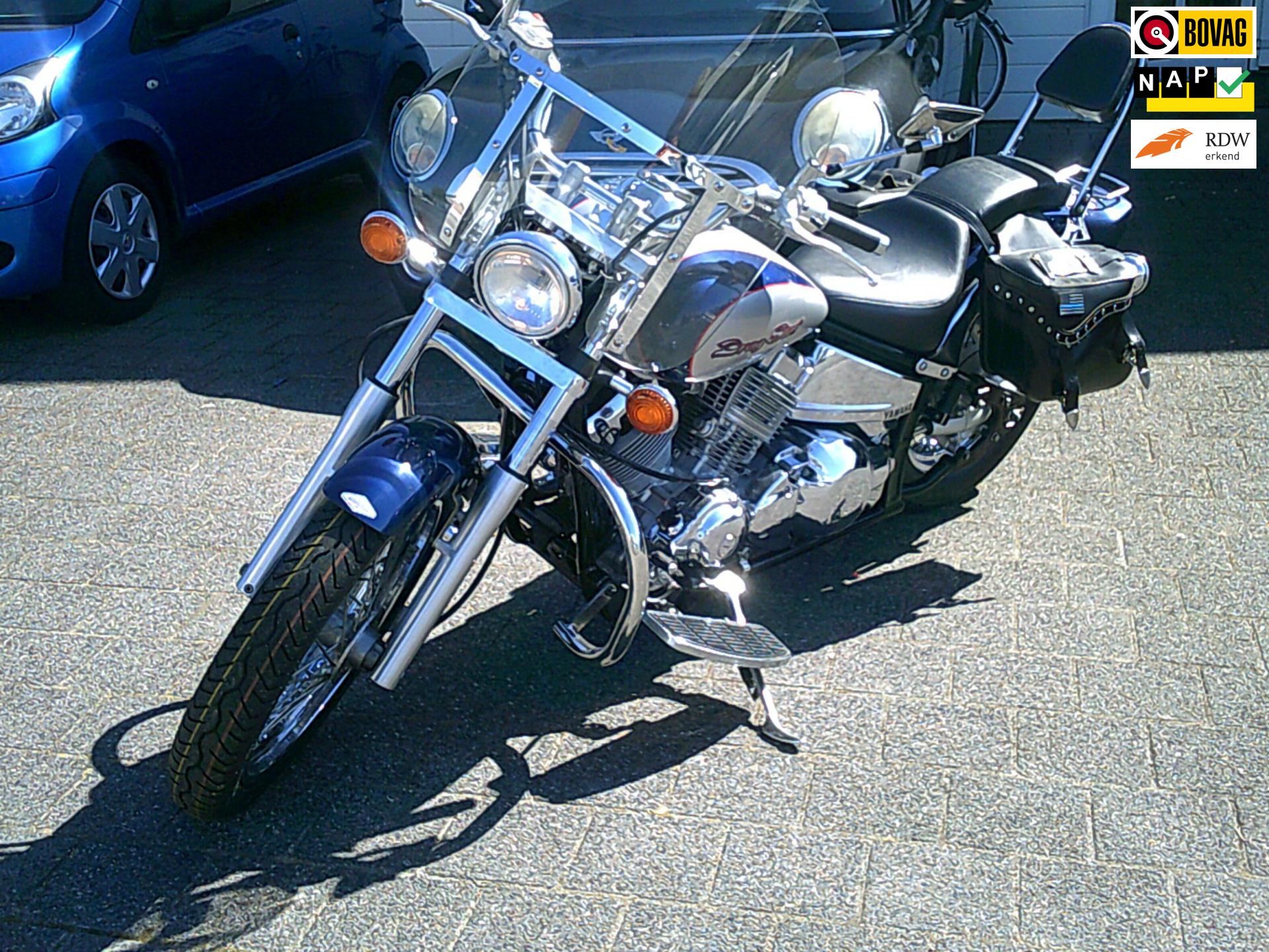Yamaha Chopper XVS 650 Drag Star