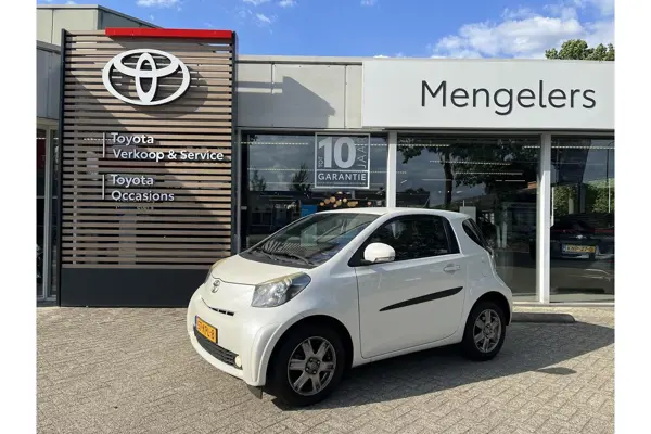Toyota iQ iQ 1.0 Vvti Aspiration