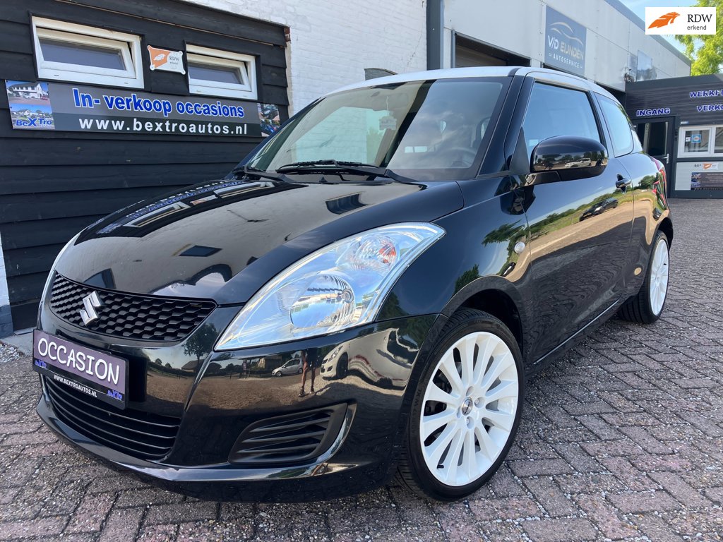 Suzuki Swift 1.2 16v BLACK en WHITE airco ZGAN 17"sportvelgen 6 MND GARANTIE + GROTE BEURT + NWE APK ALL-IN MOOIE AUTO 2E EIGENAAR