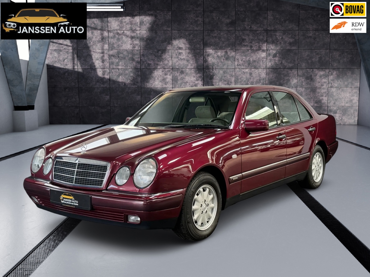 Mercedes-Benz E-klasse 200 Elegance | Airco | Concours staat | Geheel Origineel | 62.000km | 2e eigenaar
