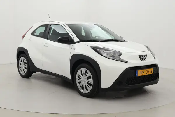 Toyota Aygo X Aygo X 1.0 Vvt-I Mt Play
