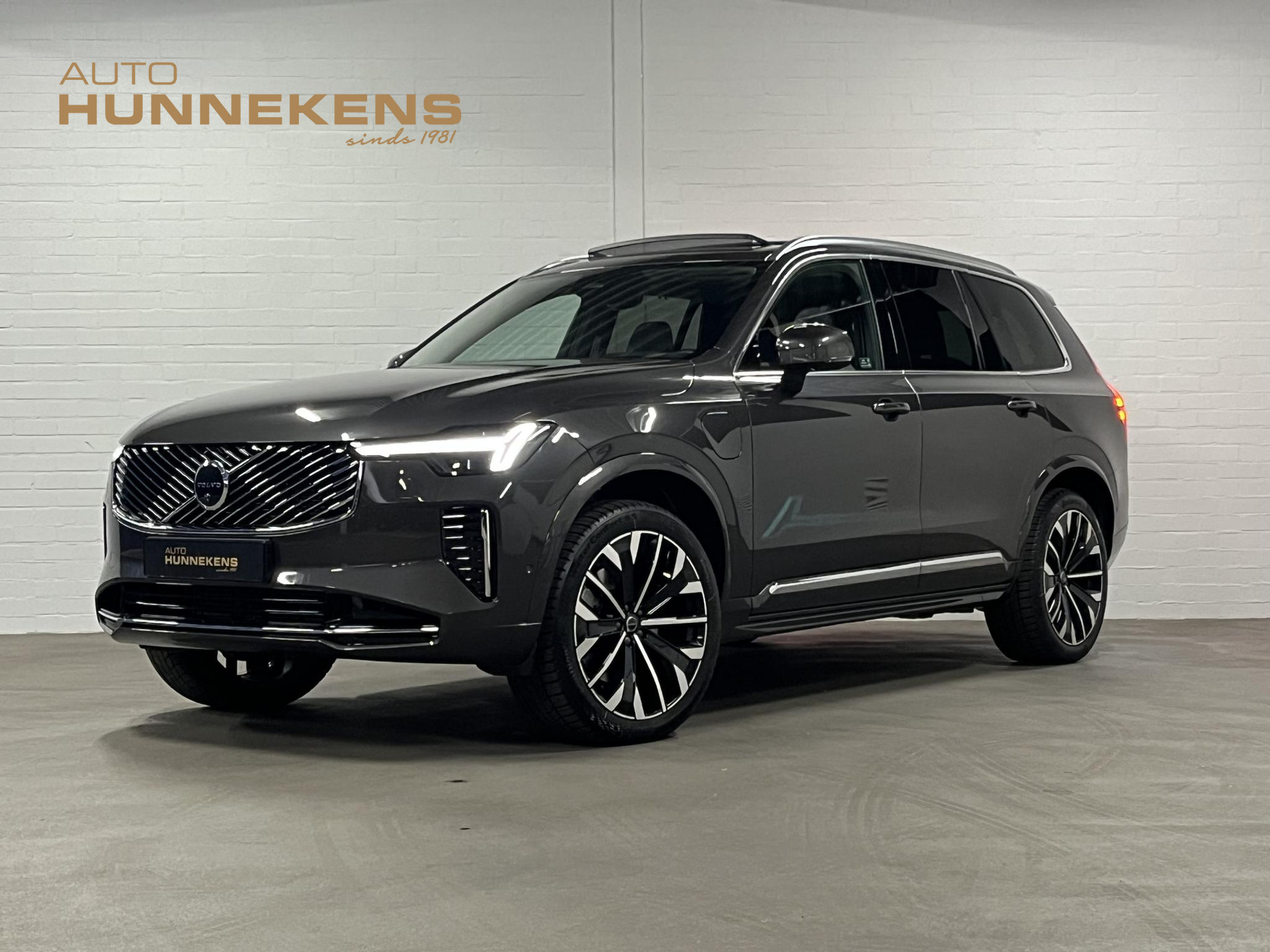 Volvo XC90 2.0 T8 Plug-in hybrid AWD Ultra Bright