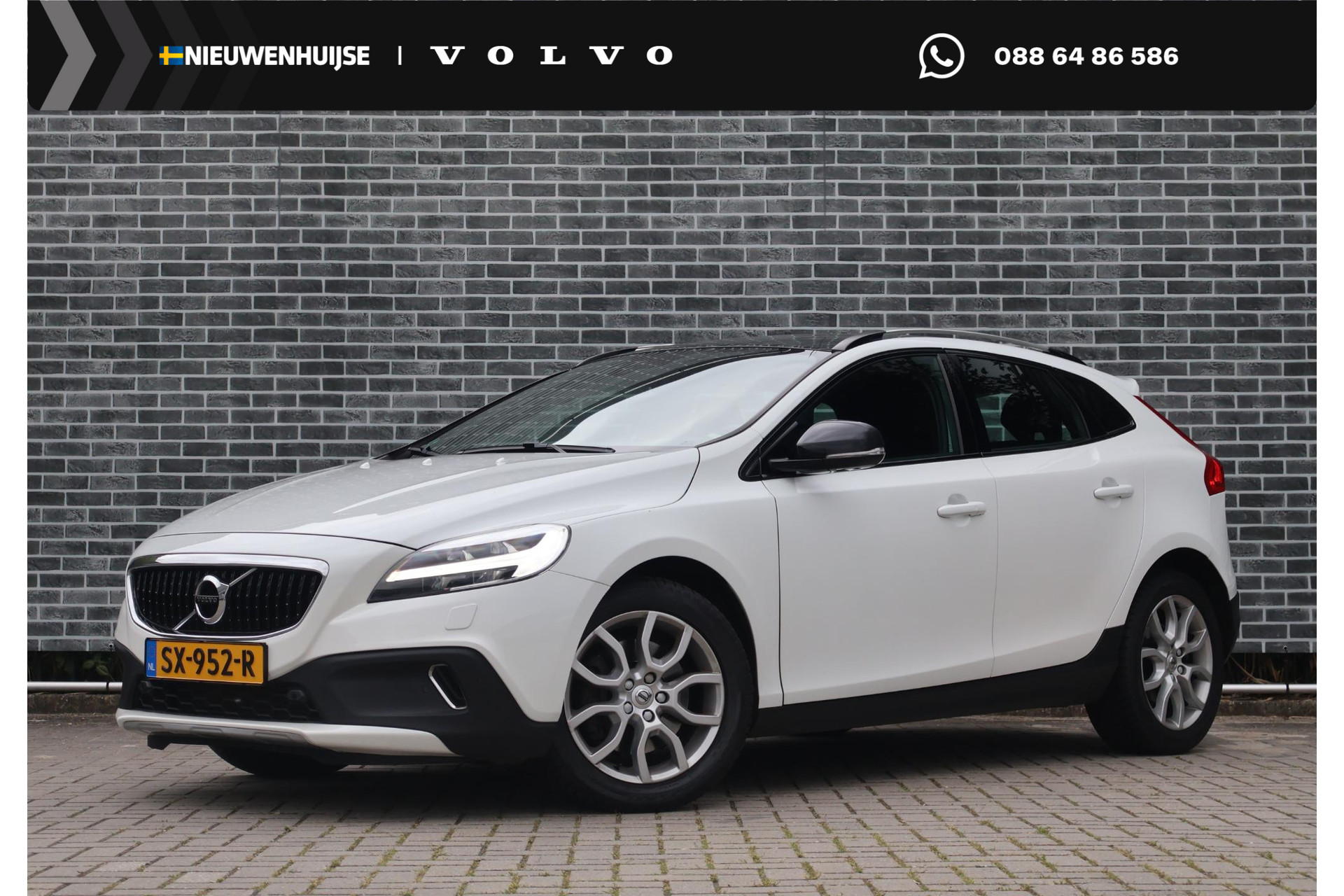 Volvo V40 Cross Country 2.0 T4 AWD Summum