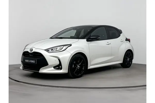 1.5 Hybrid Executive Pano