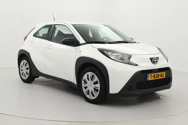 Toyota Aygo X Aygo X 1.0 Vvt-I Mt Play