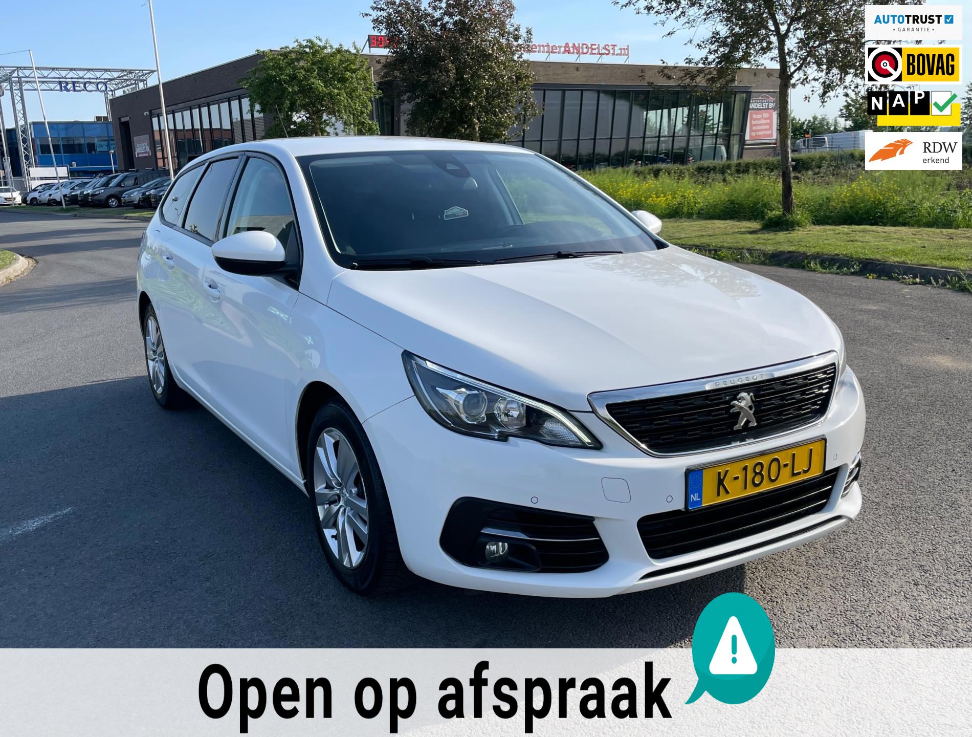 Peugeot 308 SW 1.2 PureTech Blue Lease Active, Trekhaak, Cruise, Pdc, Digi dash, 1e eig, Geen import, Nap!