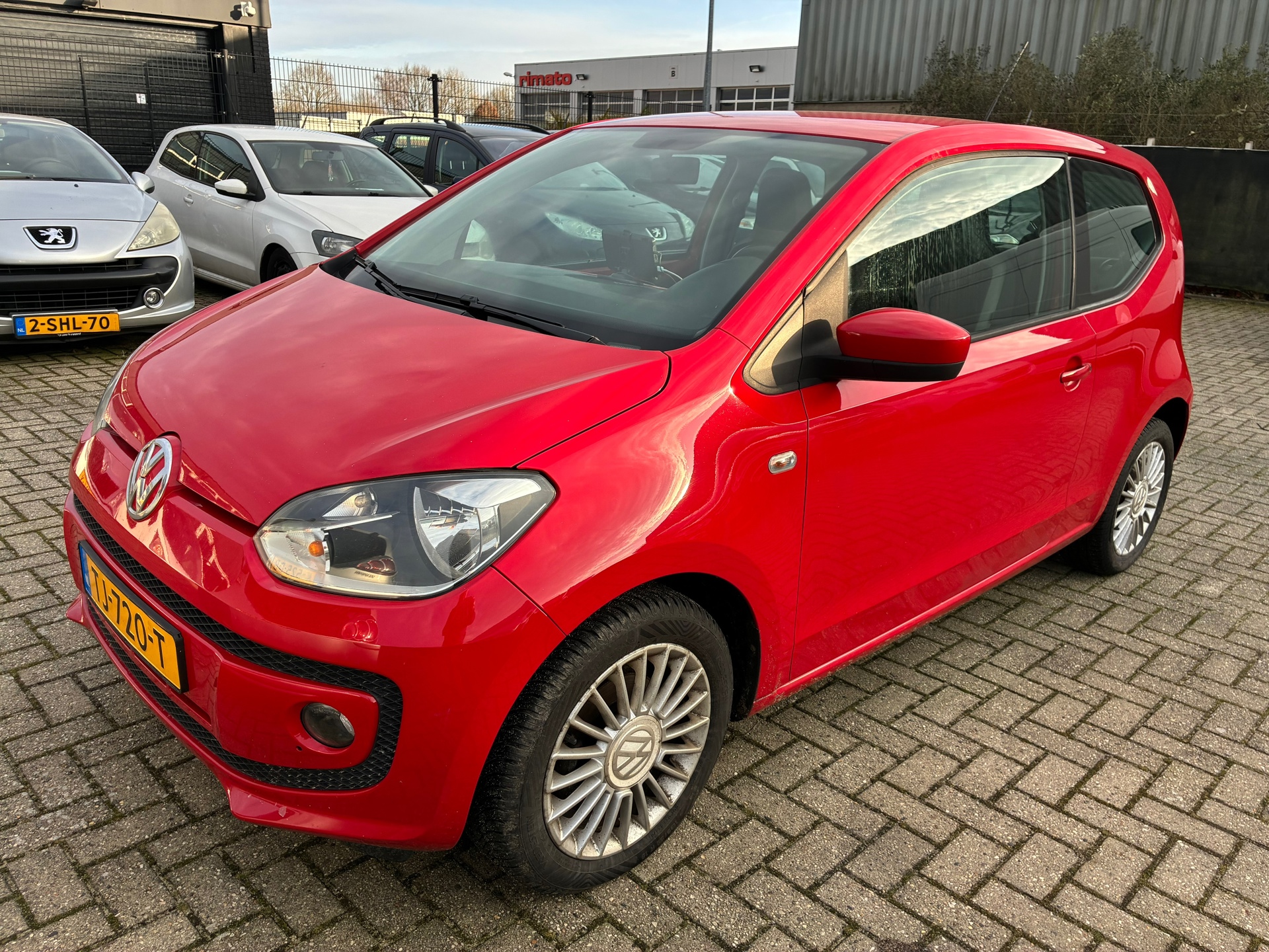 Volkswagen Up! 1.0 high up!