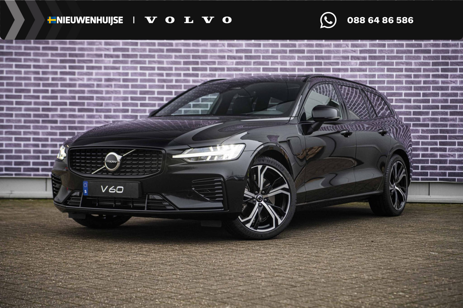 Volvo V60 2.0 T6 Plug-in hybrid AWD Ultra Dark