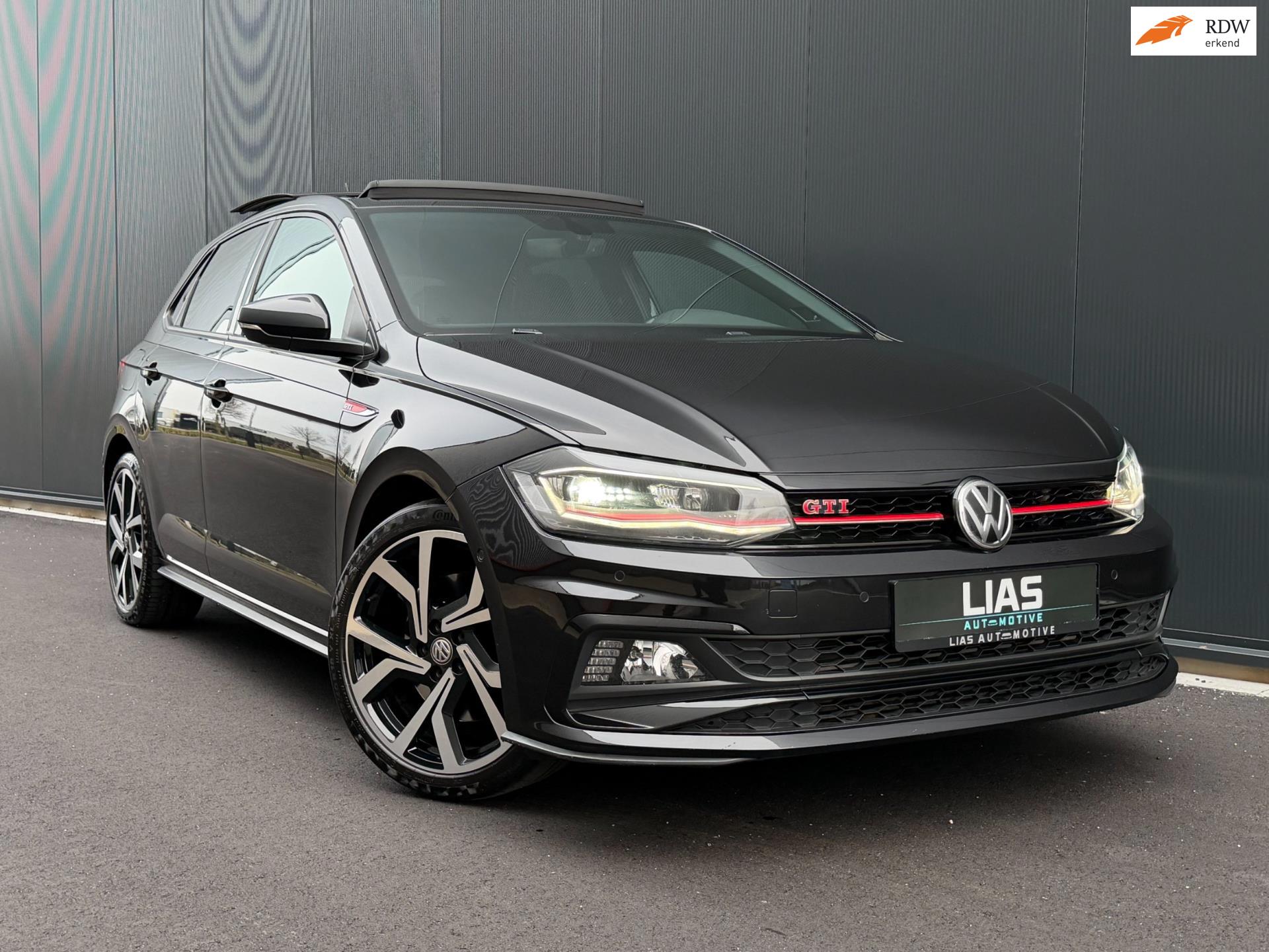 Volkswagen Polo 2.0 GTI / PANO / DSG / Keyless / Automatisch inparkeren / Blindspot / Beats audio / Achteruitrijcamera / Carplay /