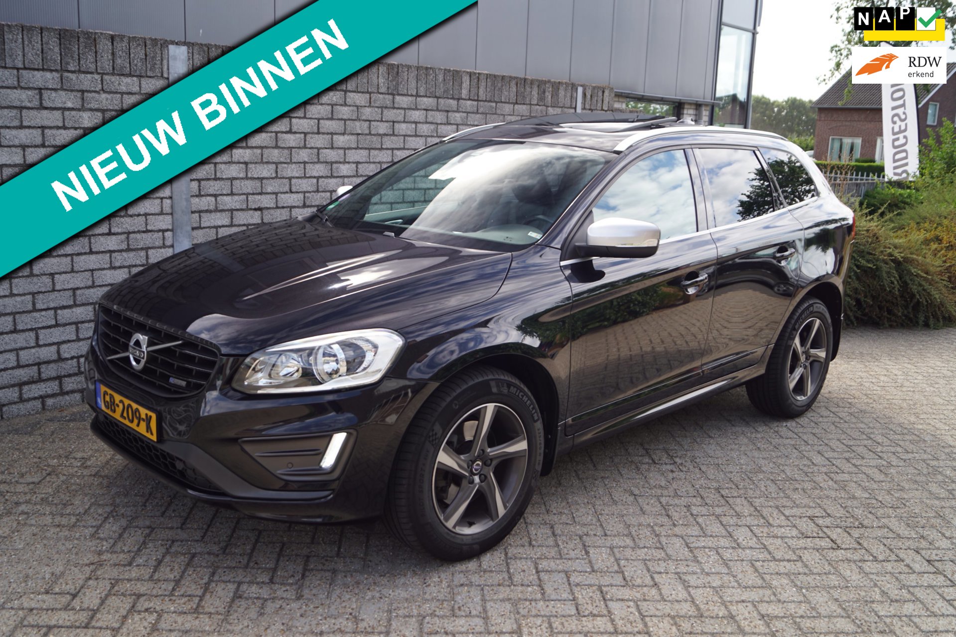 Volvo XC60 2.0 T5 FWD Ocean Race R Design Autom Panodak Leder Sportst Stoelverw Navi Canera Clima Xenon Cruise 2x PDC LMV Trekh .