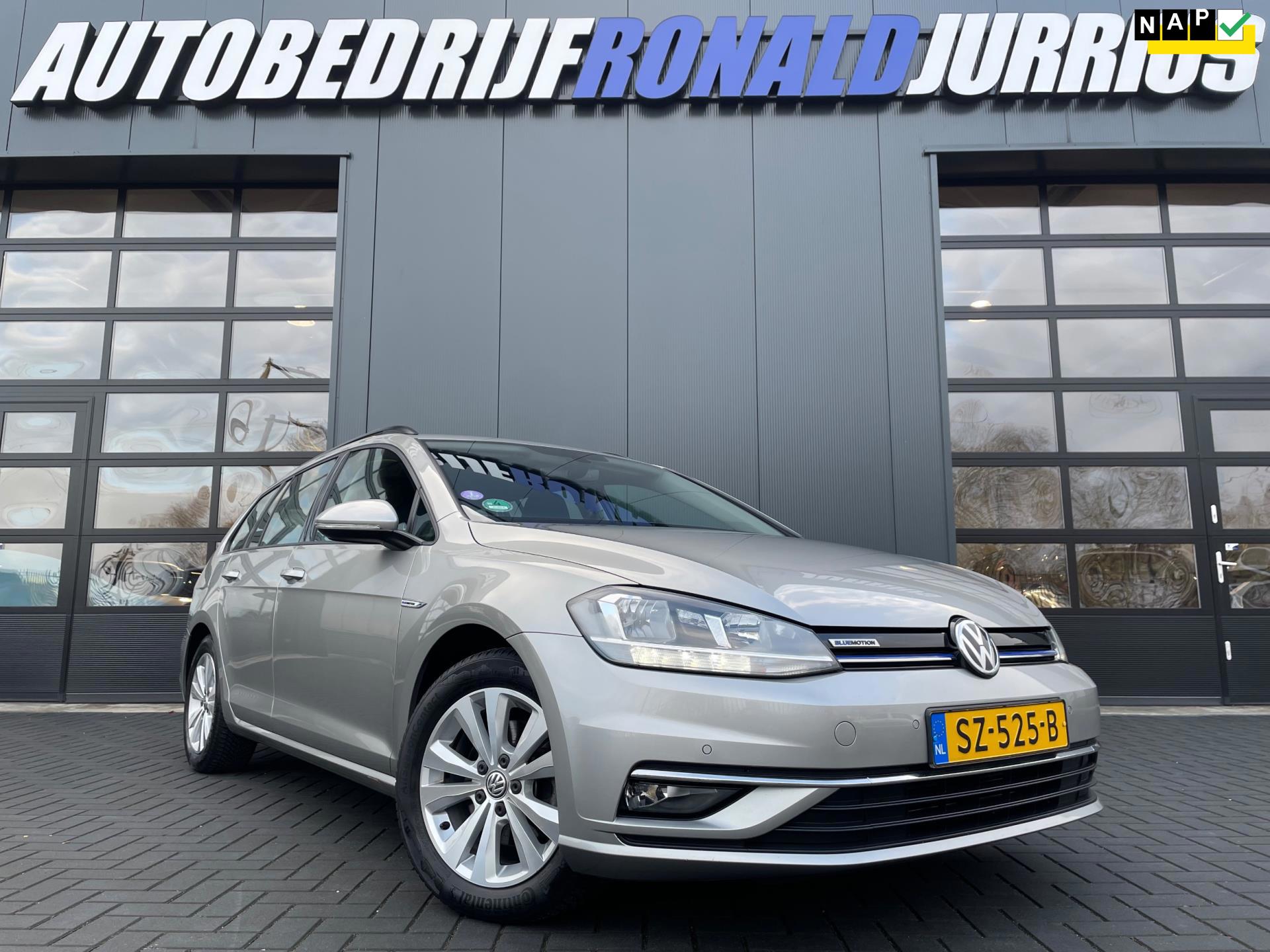 Volkswagen Golf Variant 1.5 TSI Comfortline Business NL.Auto/Trekhaak/Navigatie/Adaptive-Cruise/Carplay/2De Eigenaar