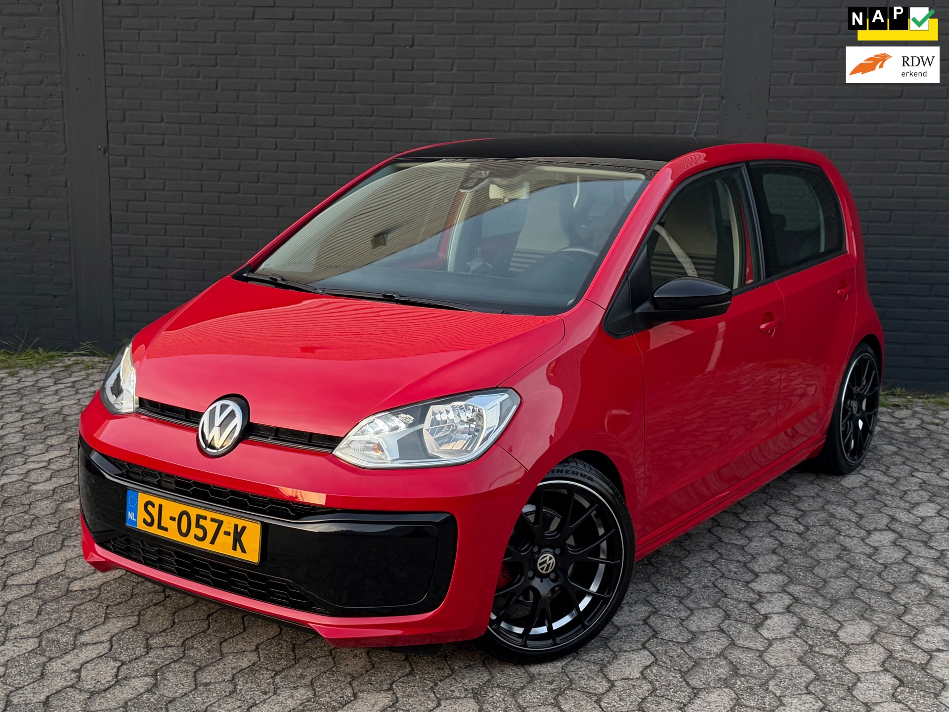 Volkswagen Up! 1.0 BMT move up!|GTI LOOK|AIRCO|NAP|NAP|NETTE STAAT