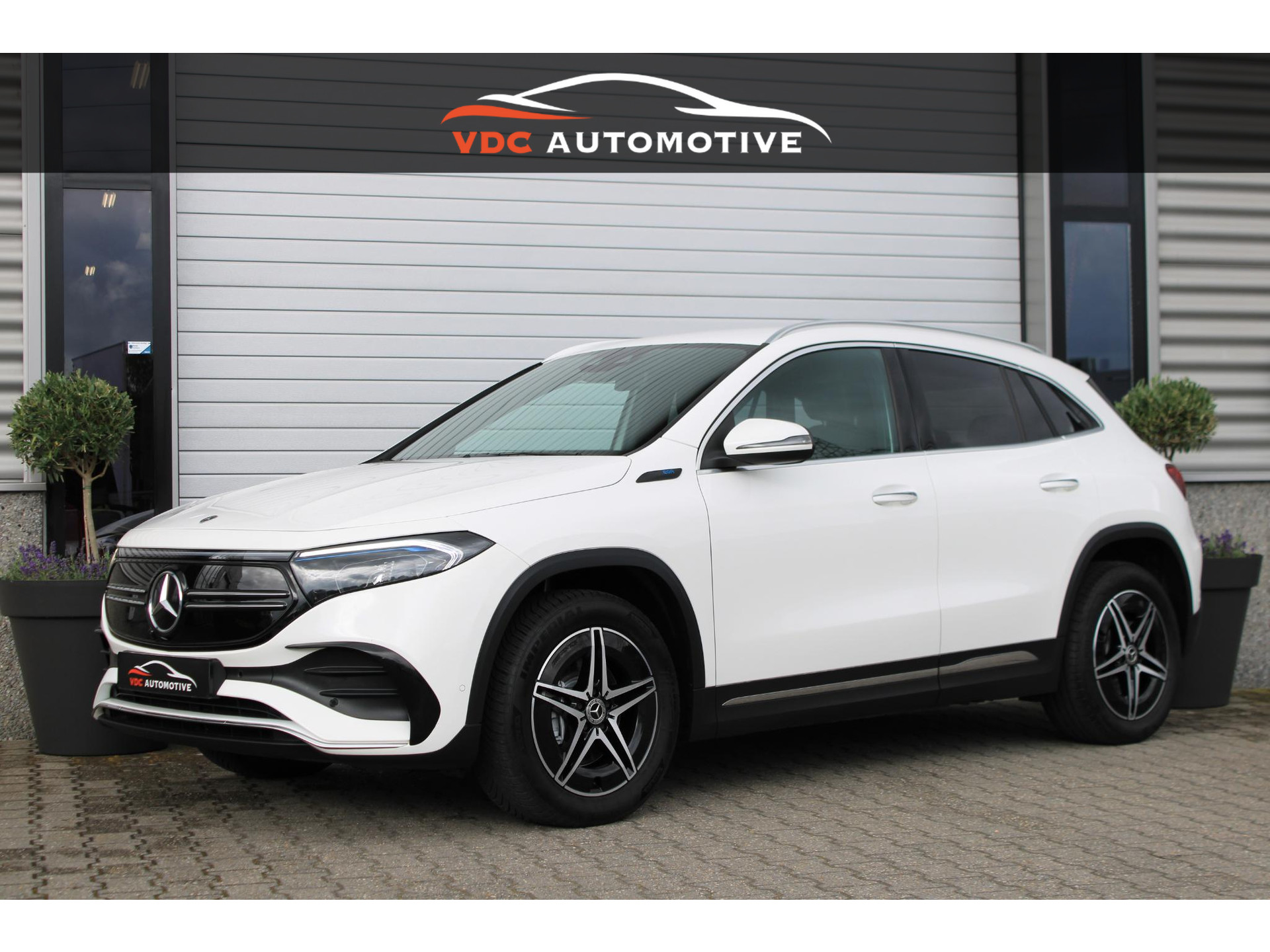 Mercedes-Benz EQA 250 AMG