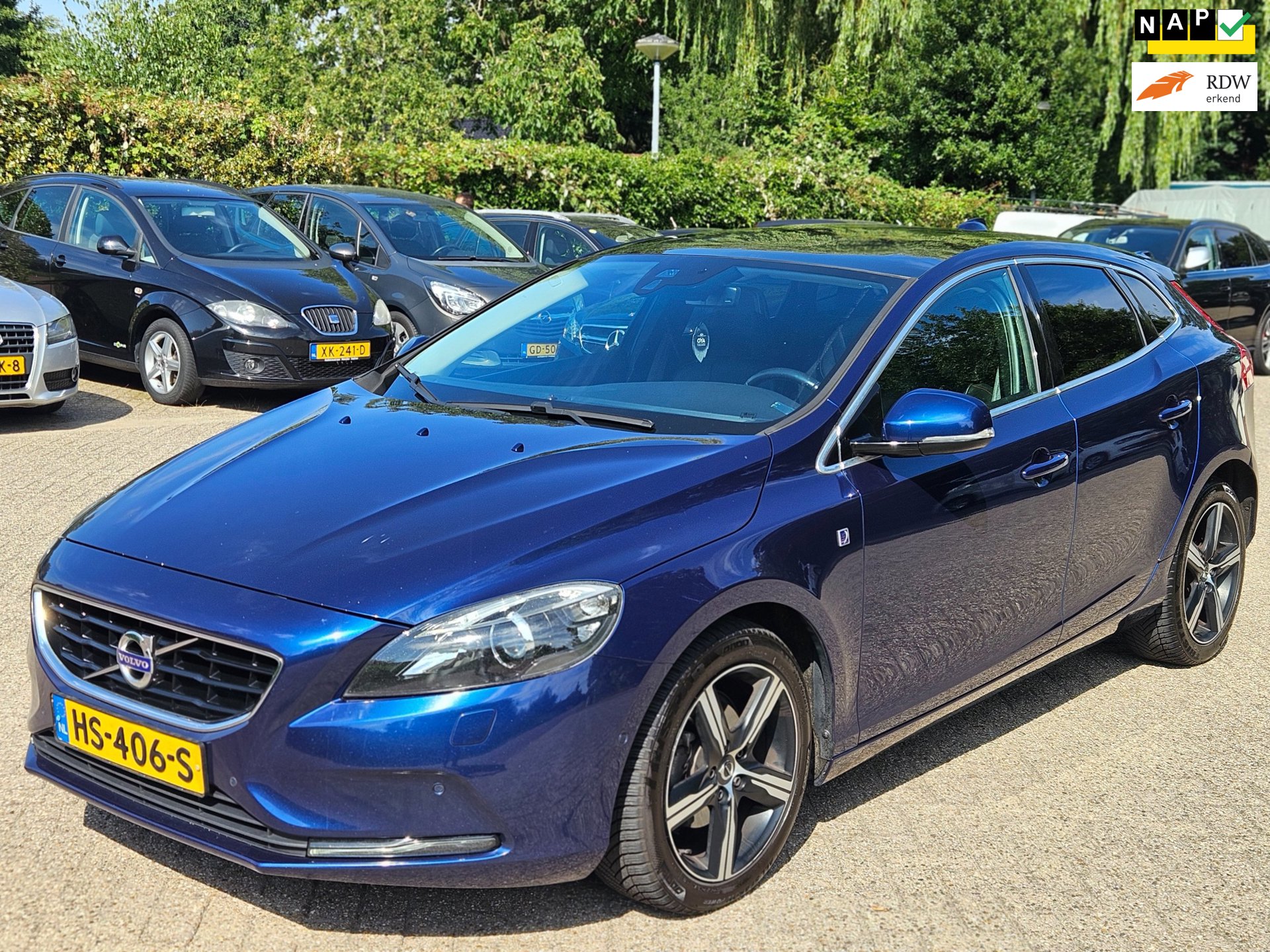 Volvo V40 2.0 D2 Ocean Race Business|Pano|Camera|Navi|PDC|Xenon / Led|Voll leder|Trekhaak|Voll optie's