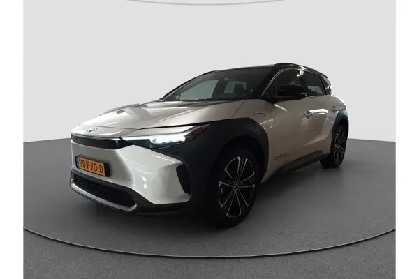 Premium 4WD 71 kWh Panoramadak