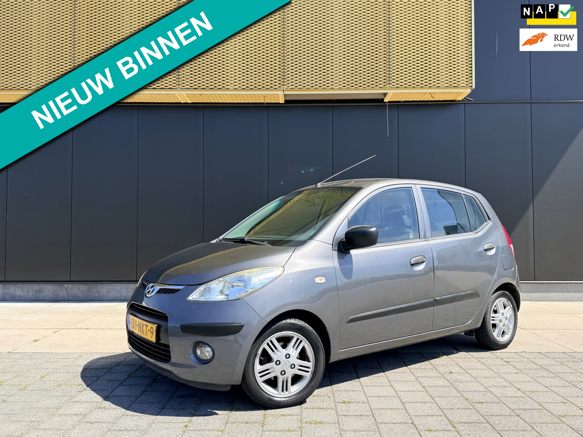 Hyundai I10 1.1 Active Orange Babies | Airco | Parksens | LM velgen | 5-deurs | NAP