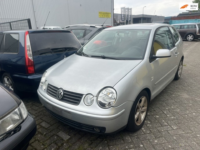 Volkswagen Polo 1.4-16V Sportline HANDEL EXPORT AUTO'S ZIE FOTO'S!!