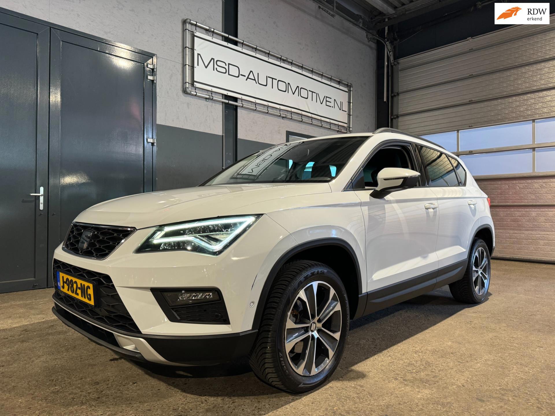 Seat Ateca 1.0 EcoTSI Style Intense LED Sportvelgen PDC !