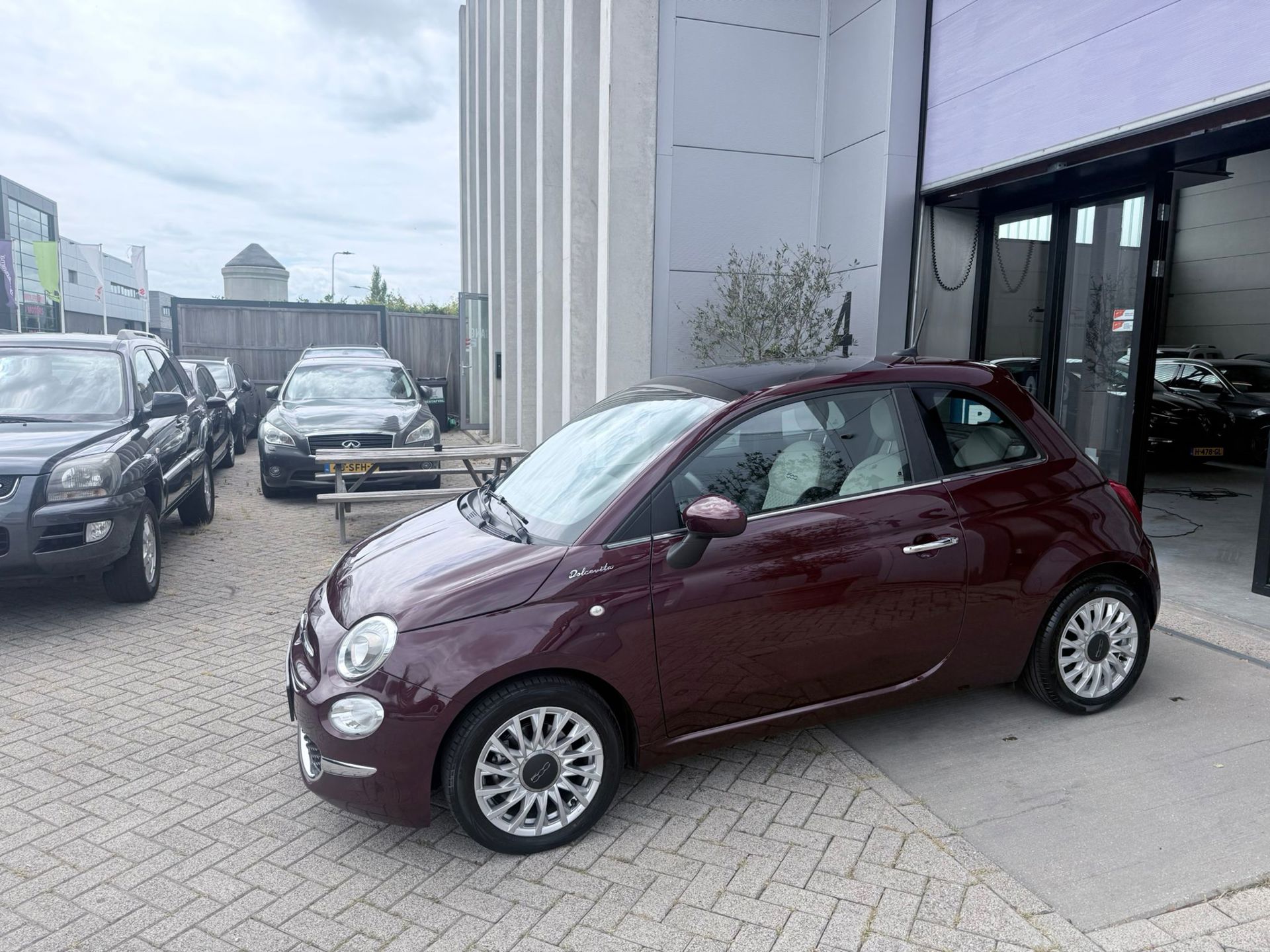 Fiat 500 1.0 Hybrid DolceVita! AIRCO! CRUISE! PANO! INRUIL MOGELIJK!
