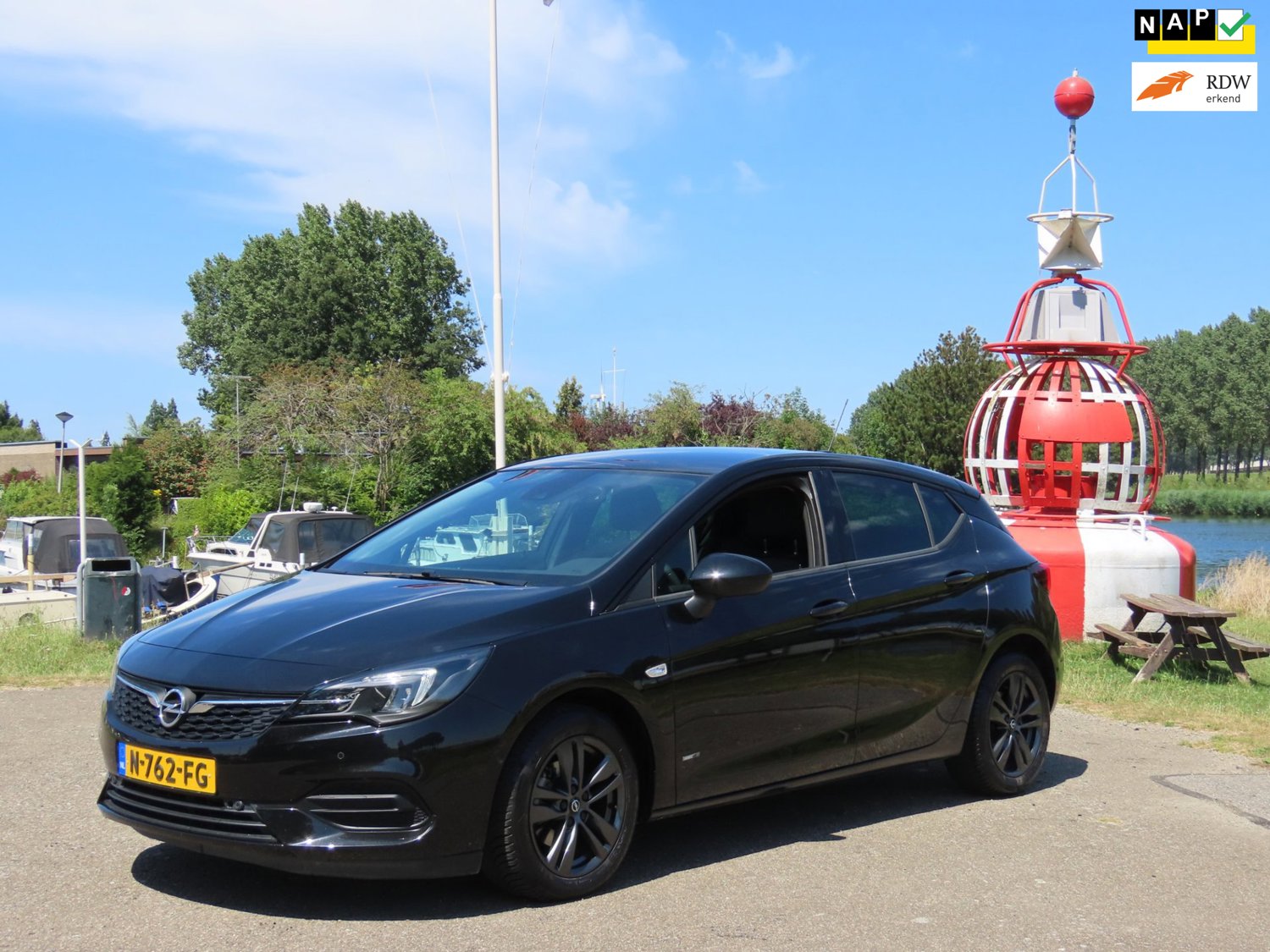 Opel Astra 1.2 Design & Tech *2e EIG *NAVI *CAMERA *CRUISE